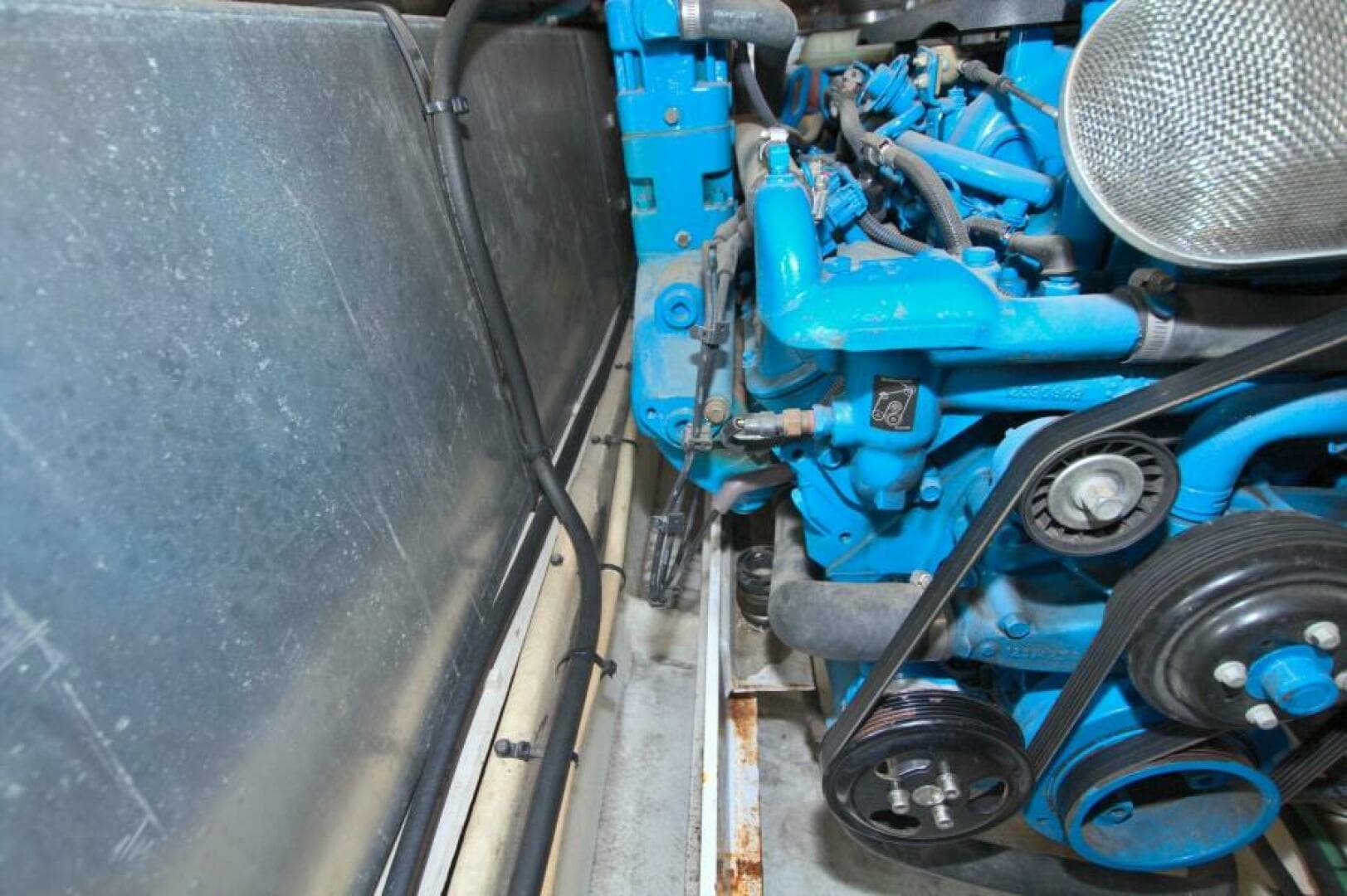 2006 Silverton 39 — photo 80