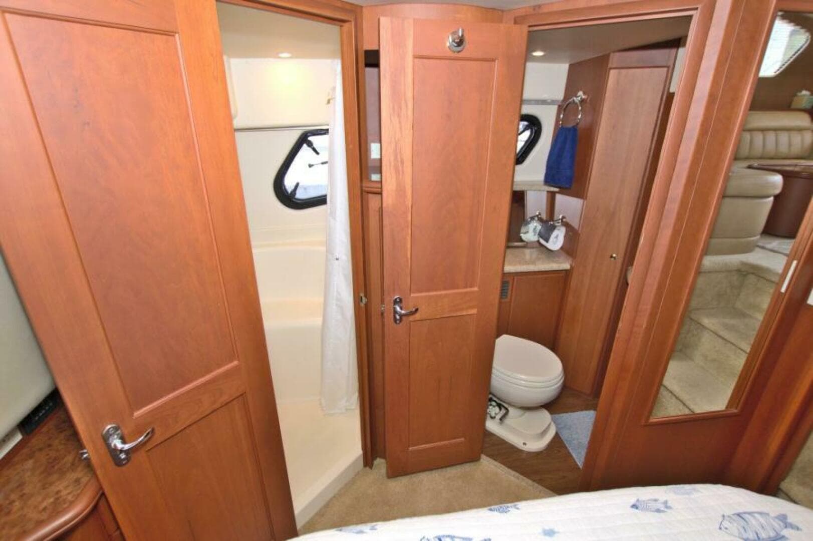 2006 Silverton 39 — photo 62