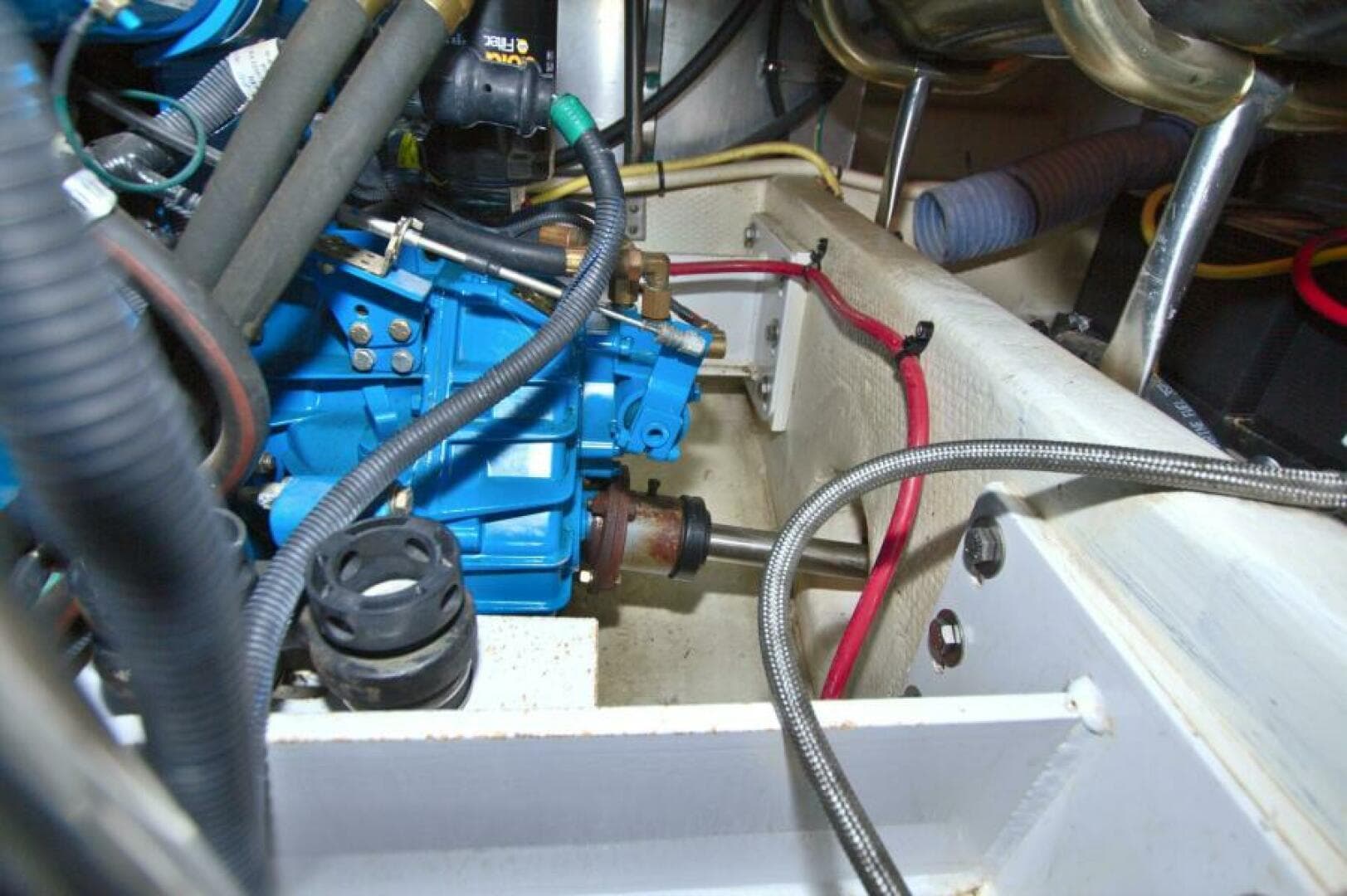 2006 Silverton 39 — photo 86