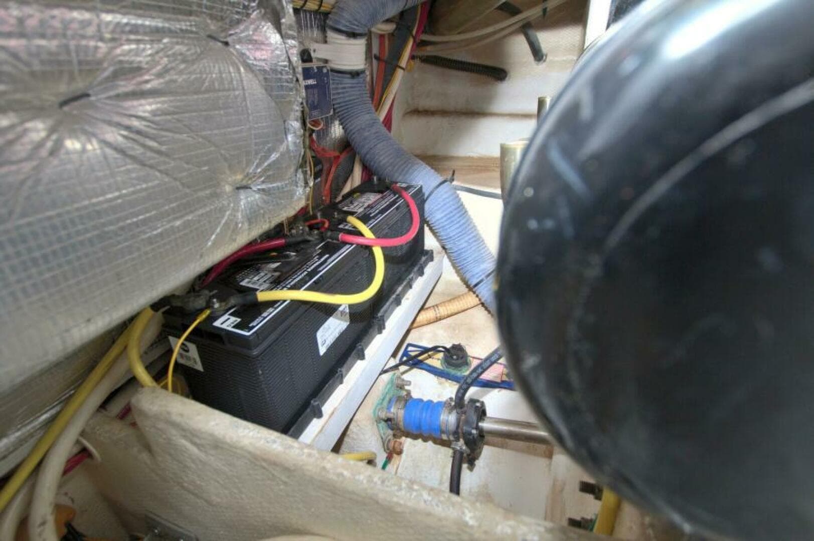 2006 Silverton 39 — photo 89