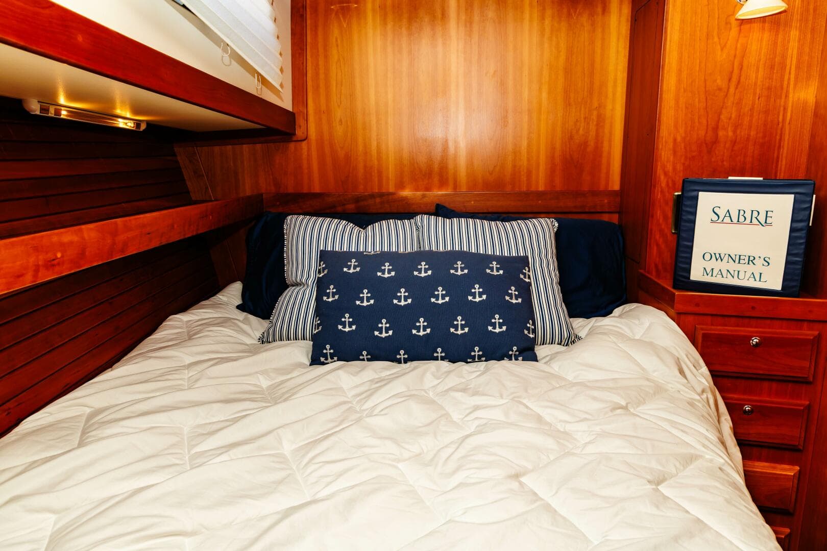 2010 Sabre Sedan — photo 45