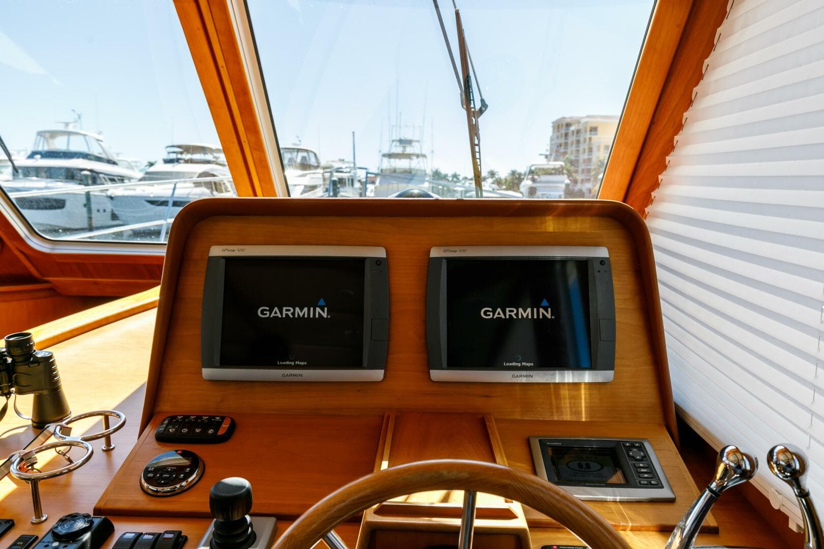 2010 Sabre Sedan — photo 20