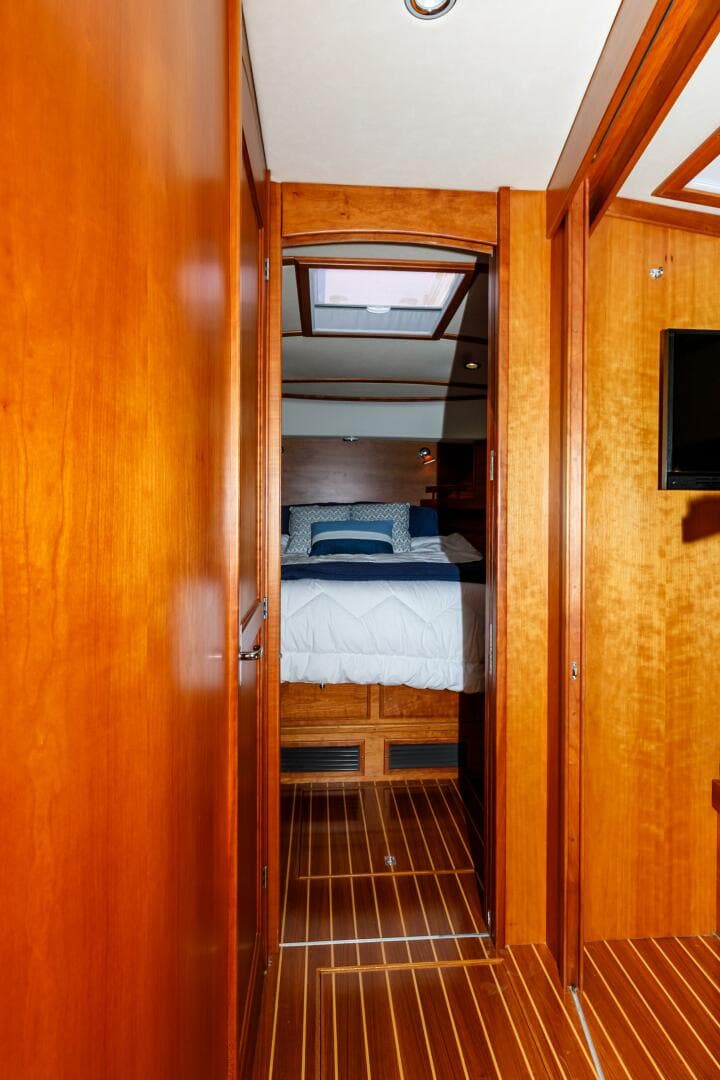 2010 Sabre Sedan — photo 39