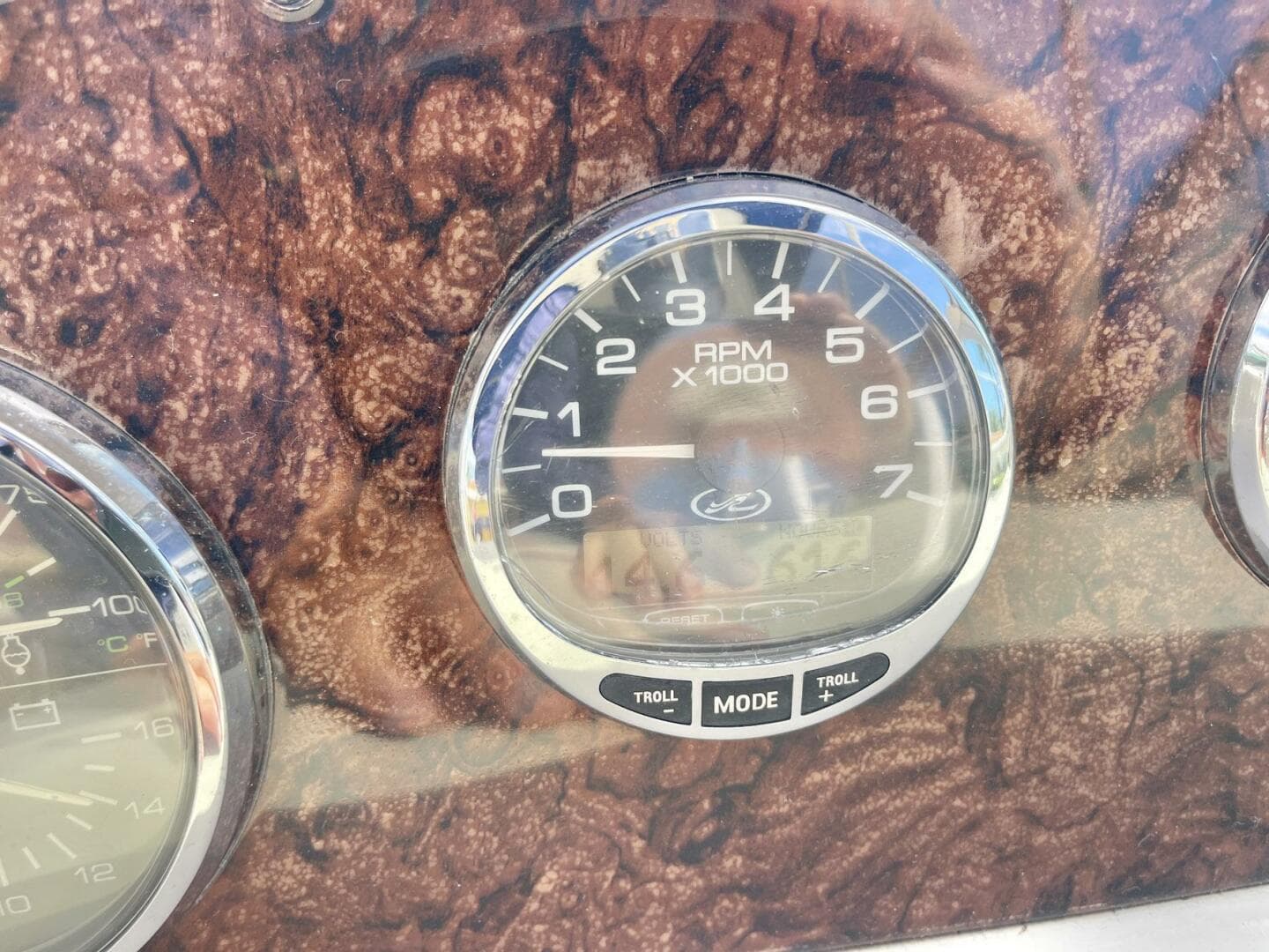 2004 Sea Ray 320 Sundancer — photo 19