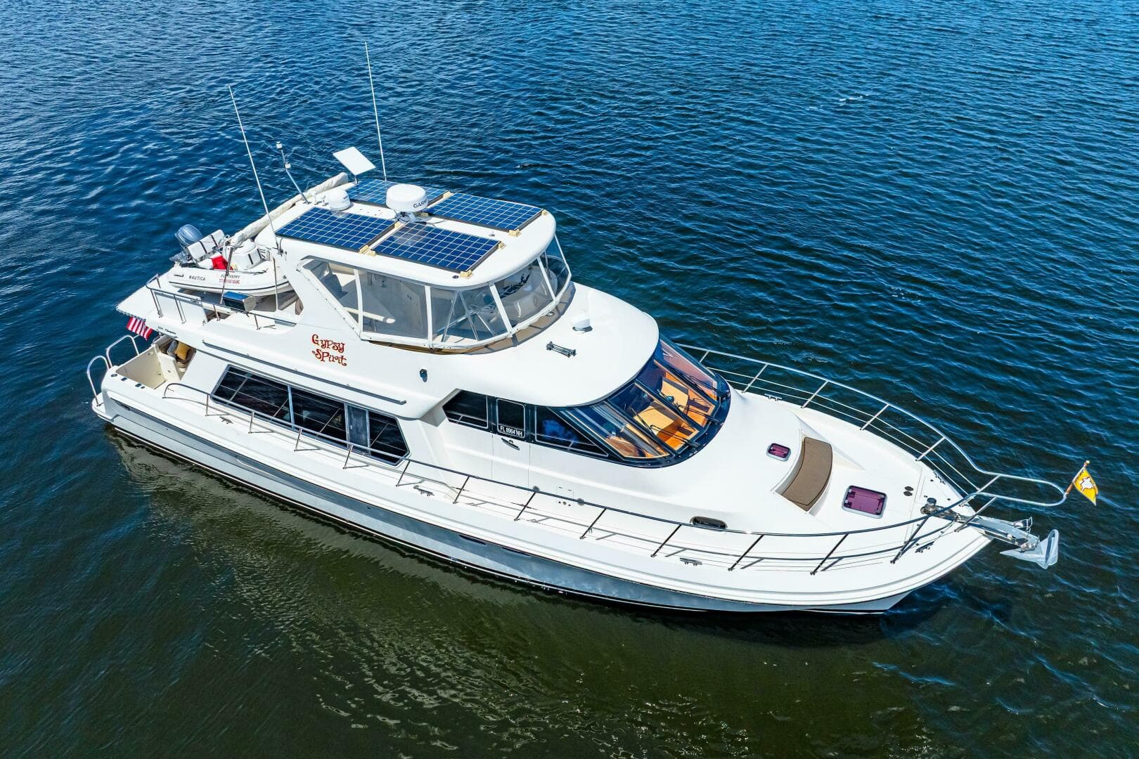 2007 Hampton 558 Pilothouse — photo 13
