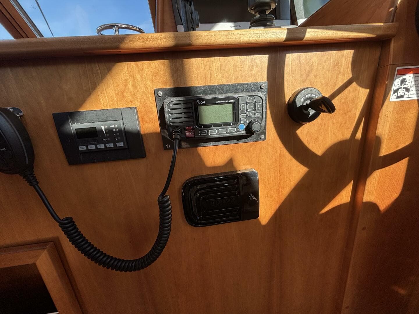 2011 Sabre 40 Sedan — photo 19