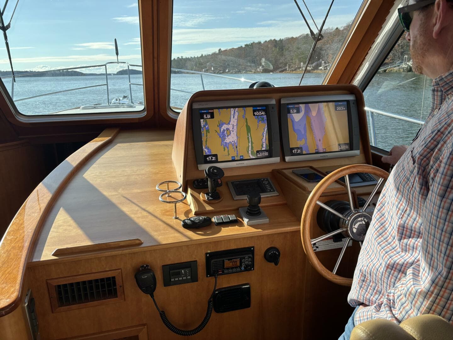 2011 Sabre 40 Sedan — photo 38