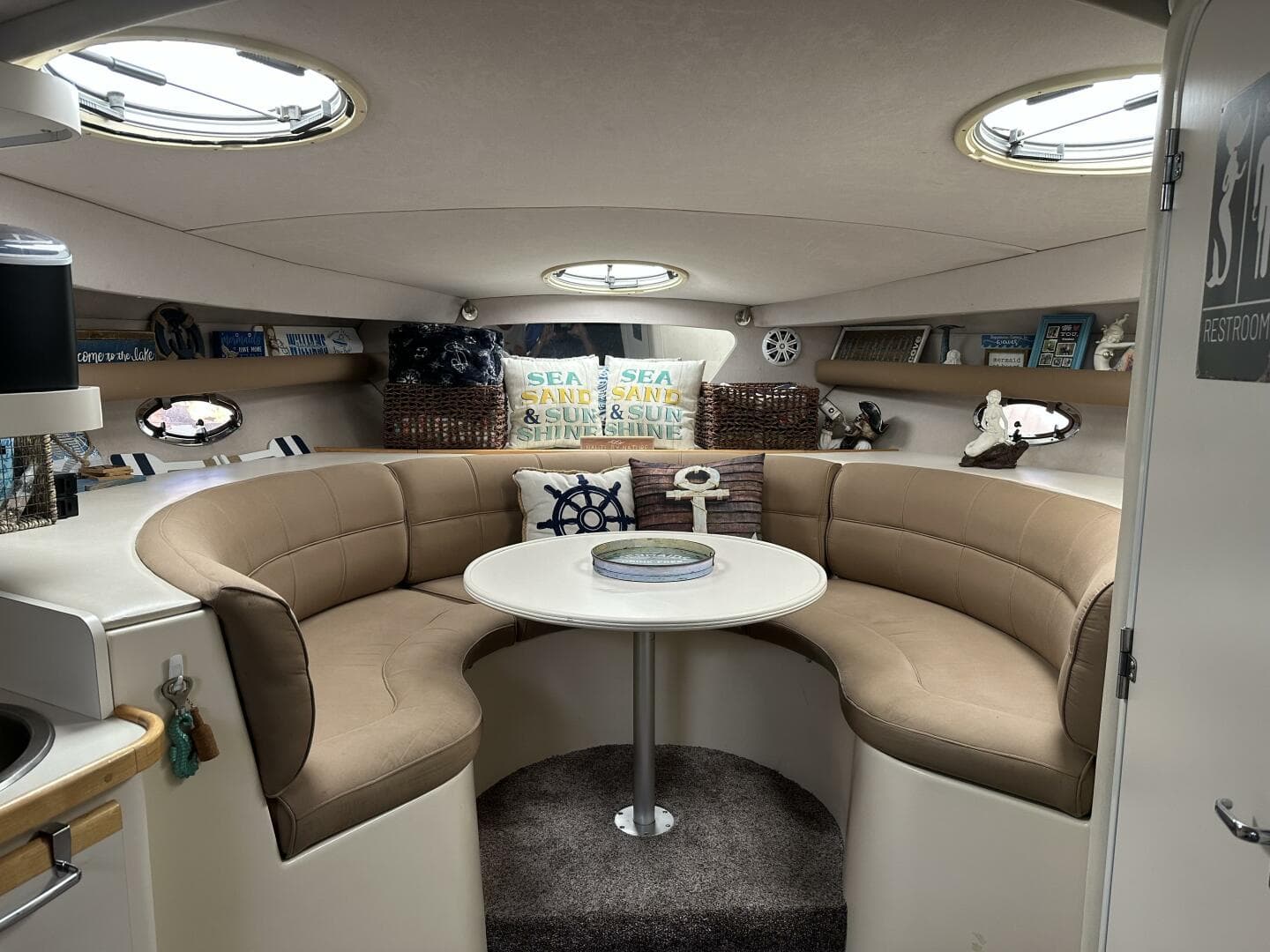 1995 Cruisers 3570 Esprit — photo 12