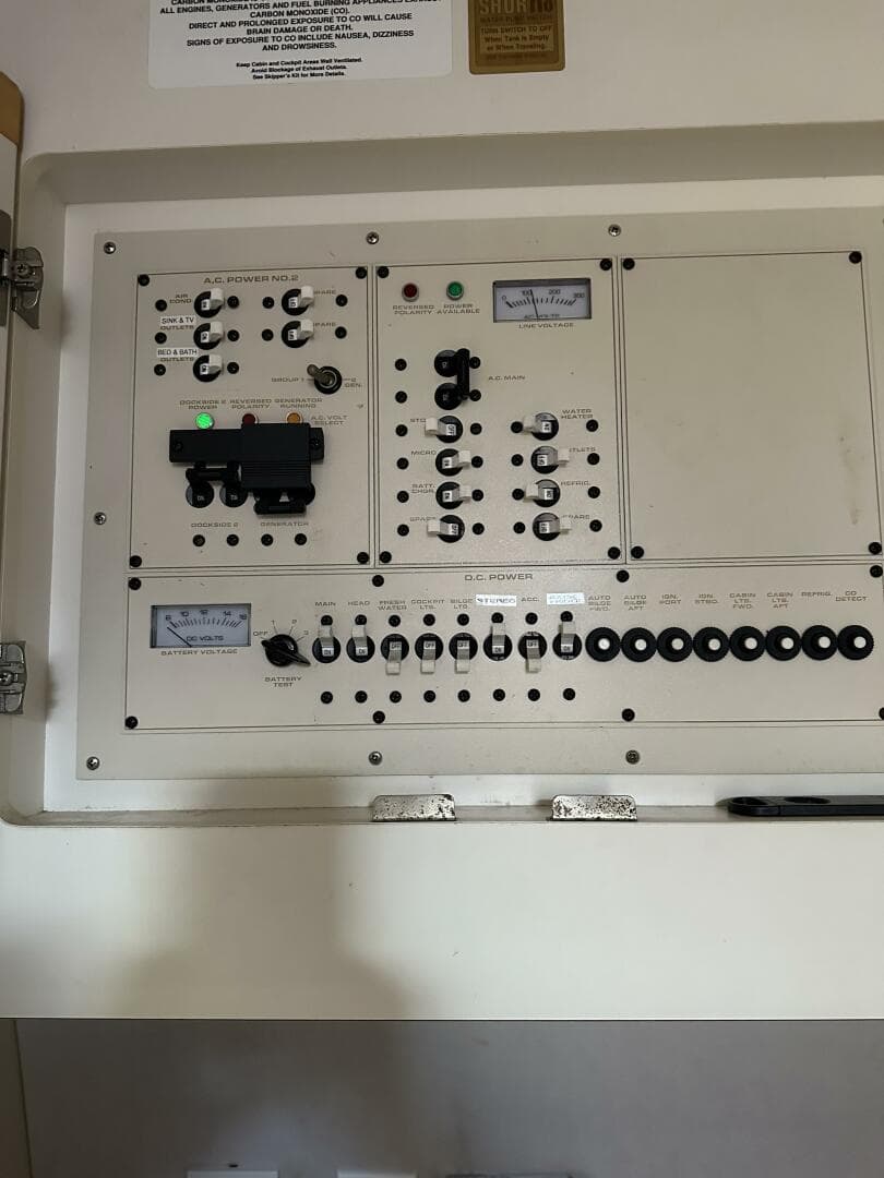 1995 Cruisers 3570 Esprit — photo 20