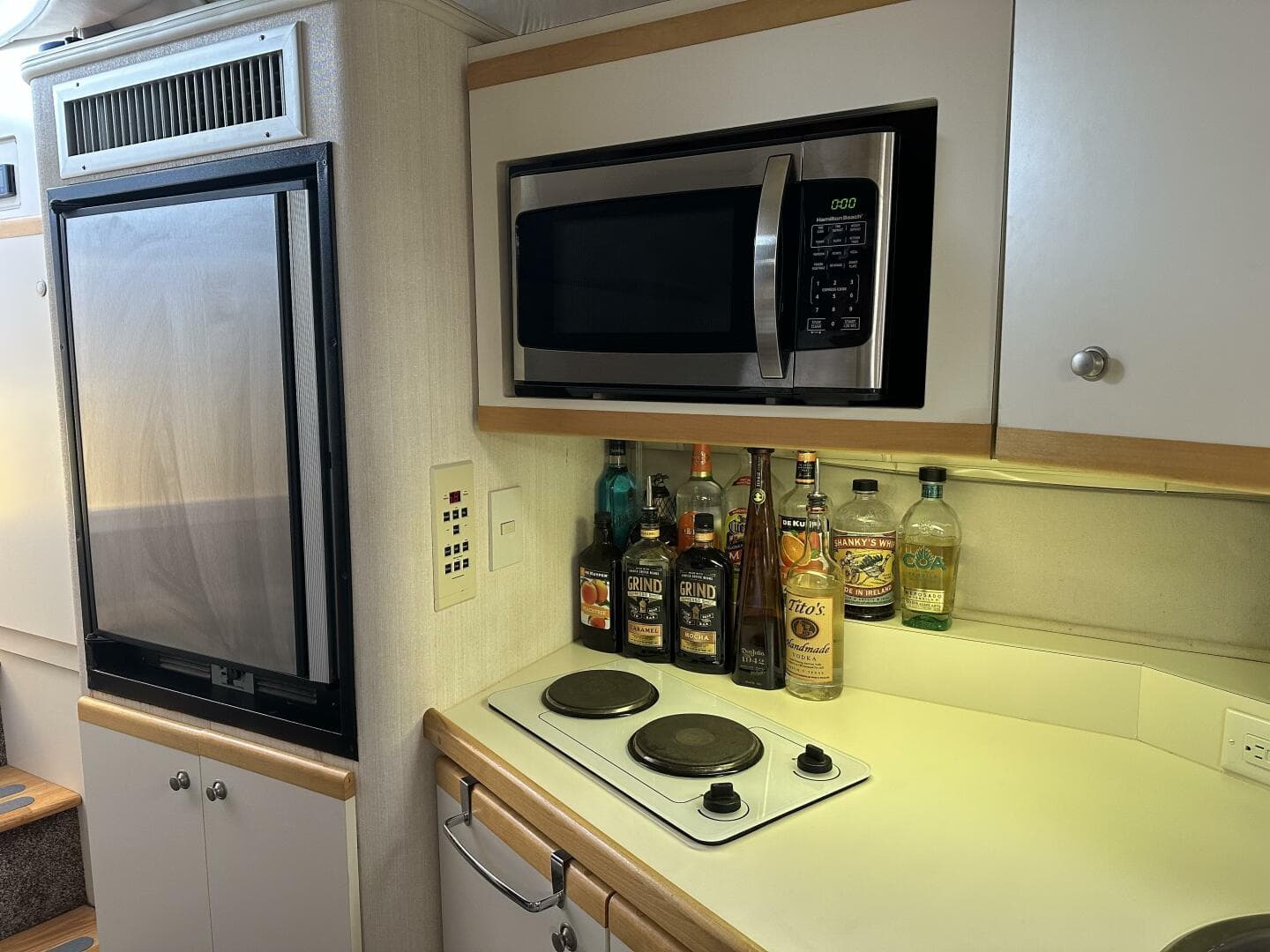 1995 Cruisers 3570 Esprit — photo 10