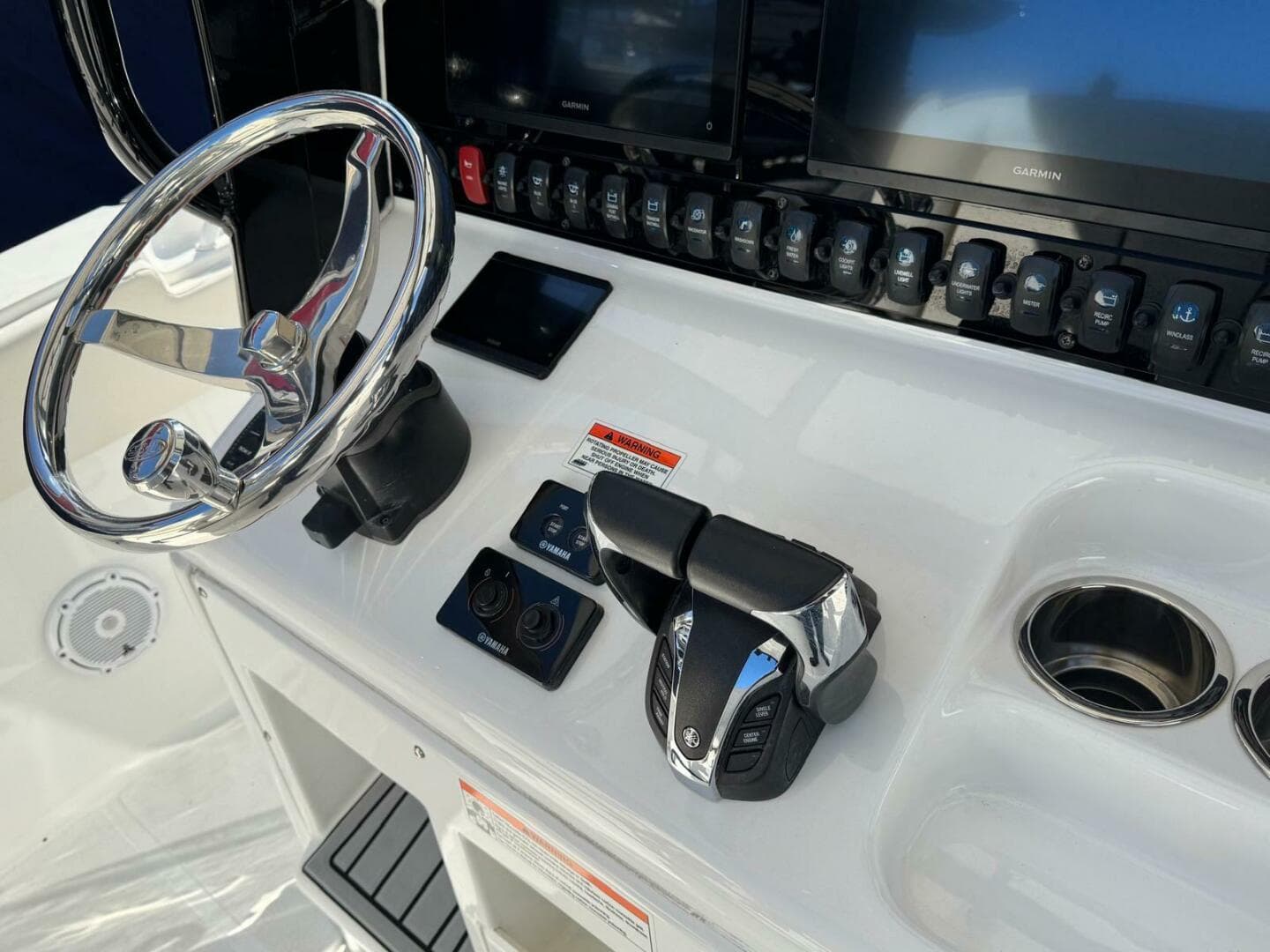 2022 Sea Hunt 27 Gamefish Forward Seating — photo 17