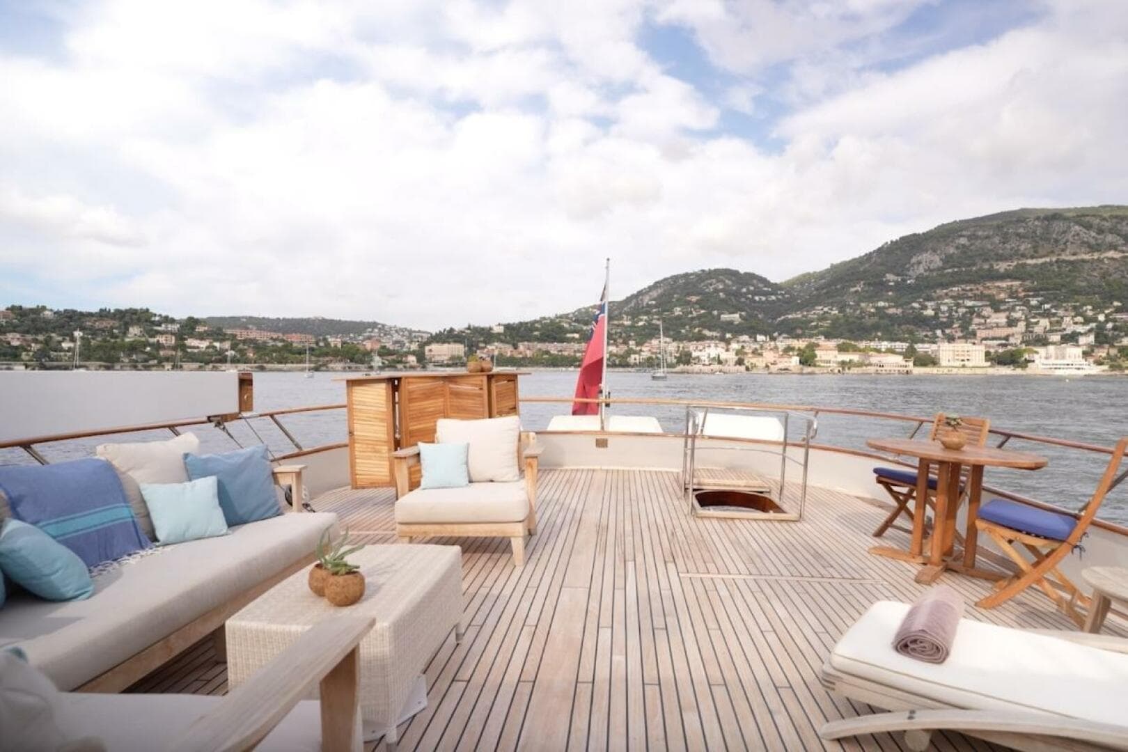 1976 Crn 36 — photo 13