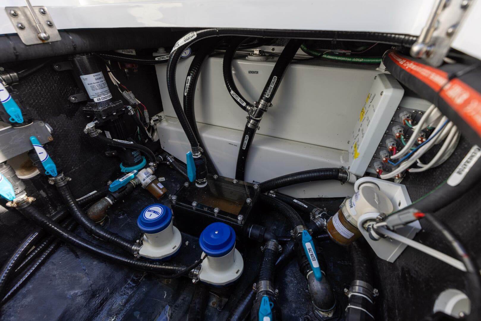 2023 Yellowfin 42 Offshore — photo 163