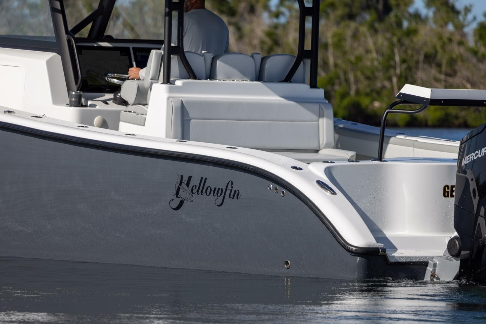 2023 Yellowfin 42 Offshore — photo 27