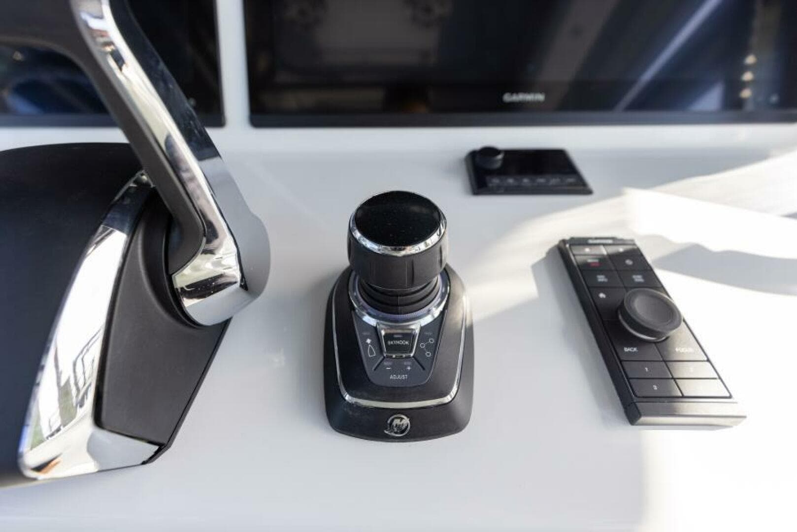 2023 Yellowfin 42 Offshore — photo 102