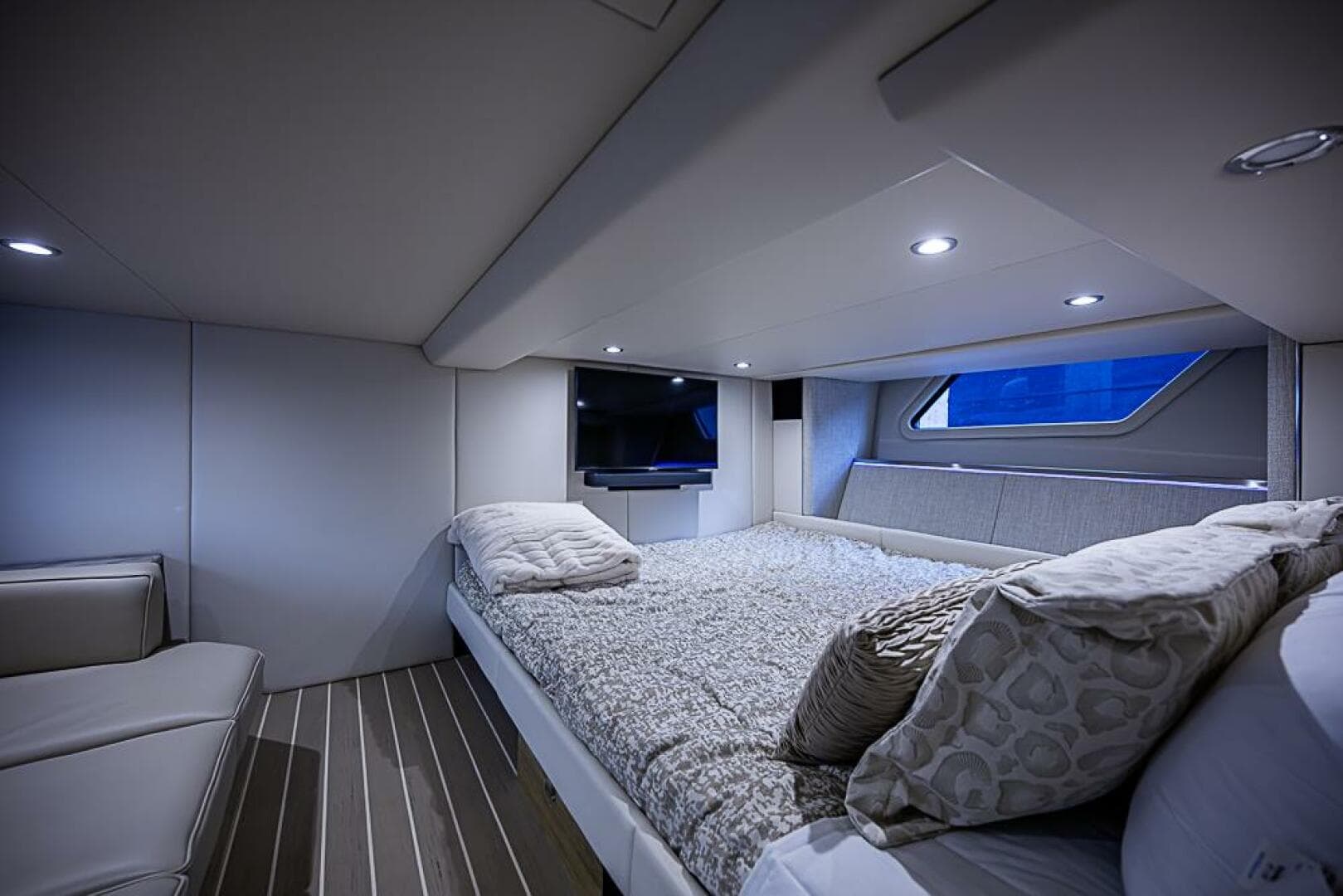 2025 Formula 500 Super Sport Crossover — photo 16