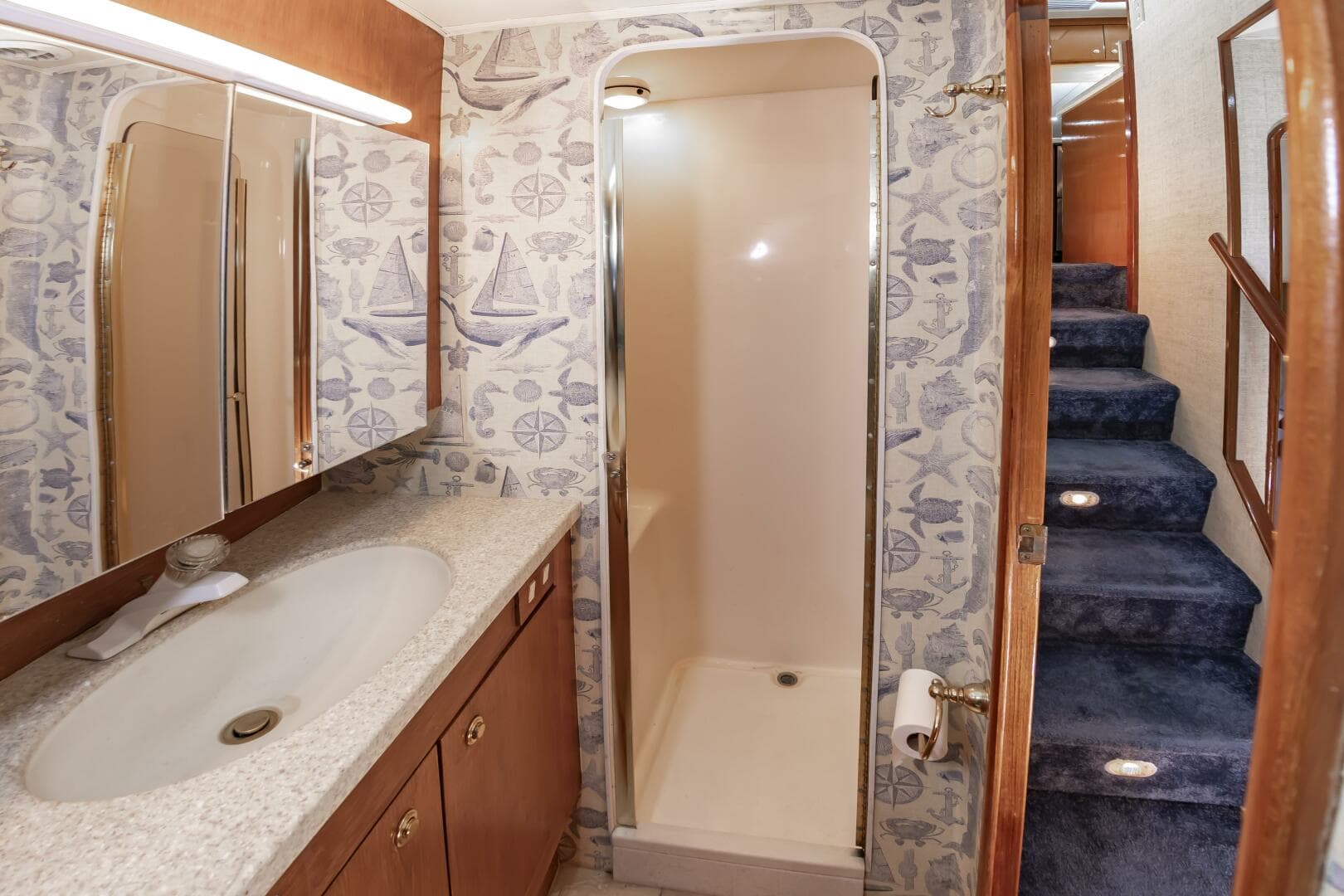 2001 Ocean Yachts 52 Super Sport — photo 49