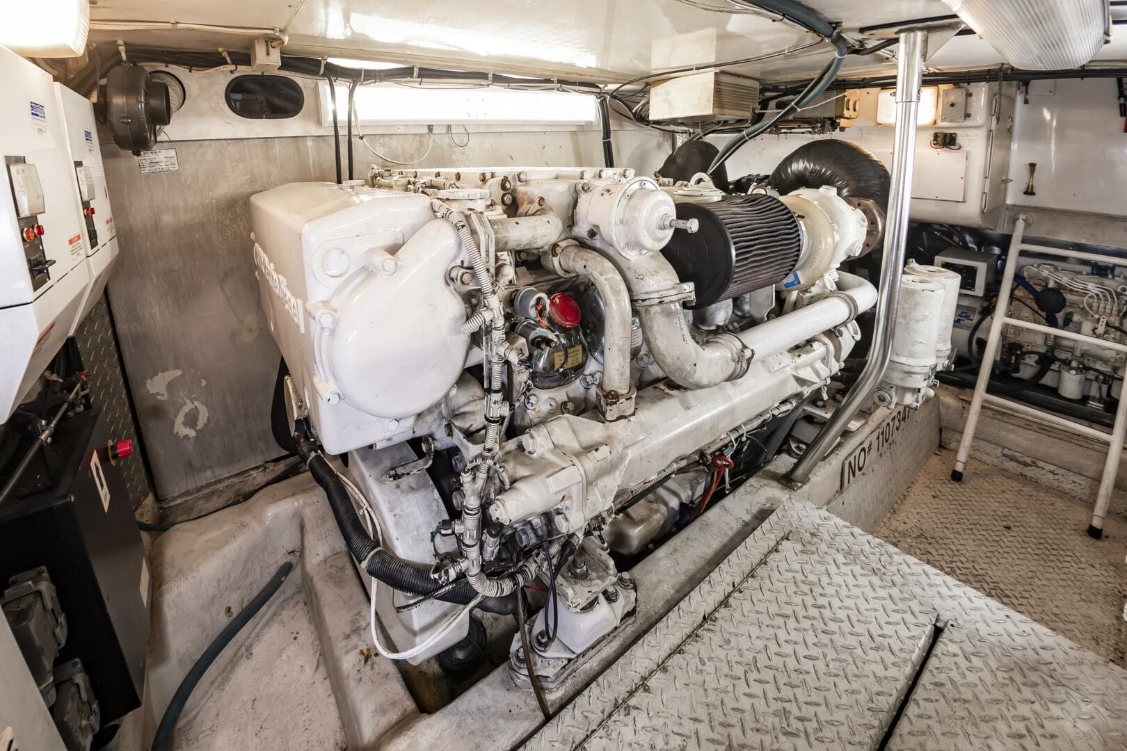 2001 Ocean Yachts 52 Super Sport — photo 58