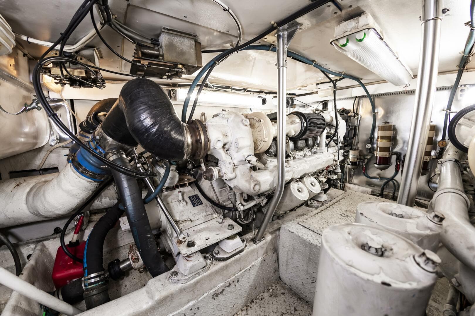 2001 Ocean Yachts 52 Super Sport — photo 60