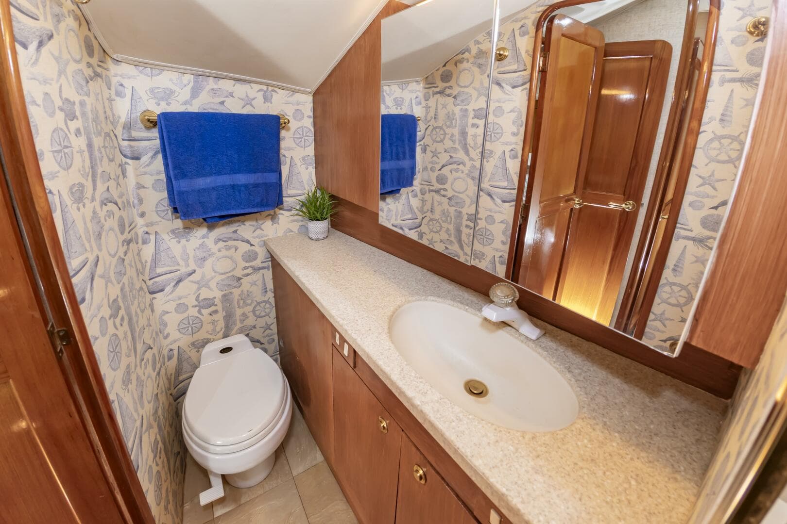 2001 Ocean Yachts 52 Super Sport — photo 48