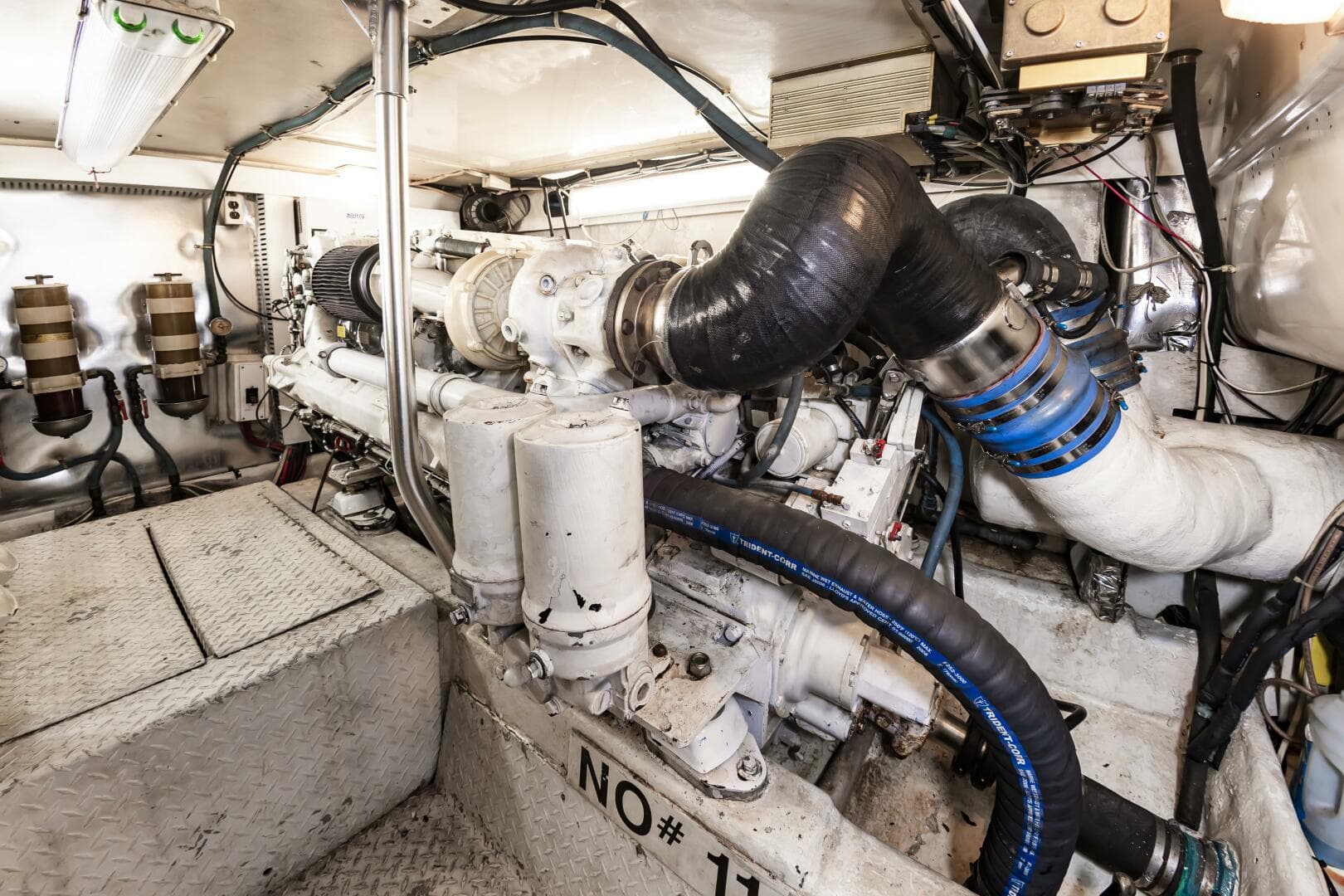 2001 Ocean Yachts 52 Super Sport — photo 59