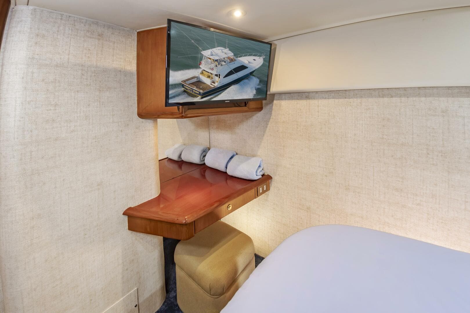 2001 Ocean Yachts 52 Super Sport — photo 53