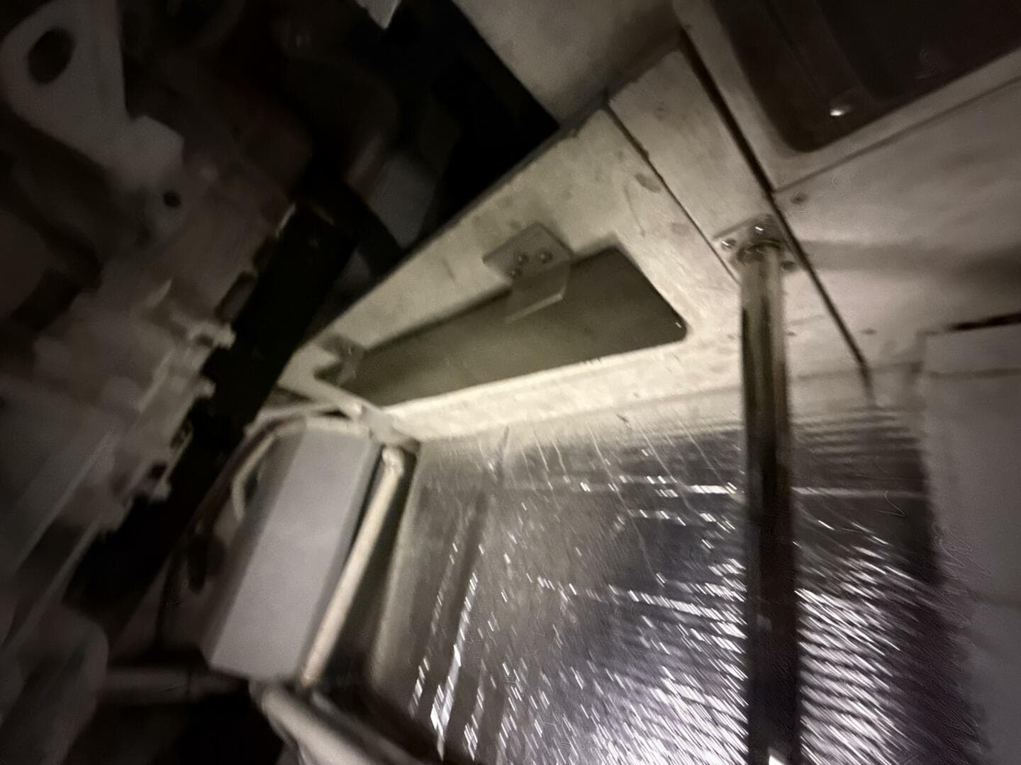 2004 Carver 460 Voyager — photo 88