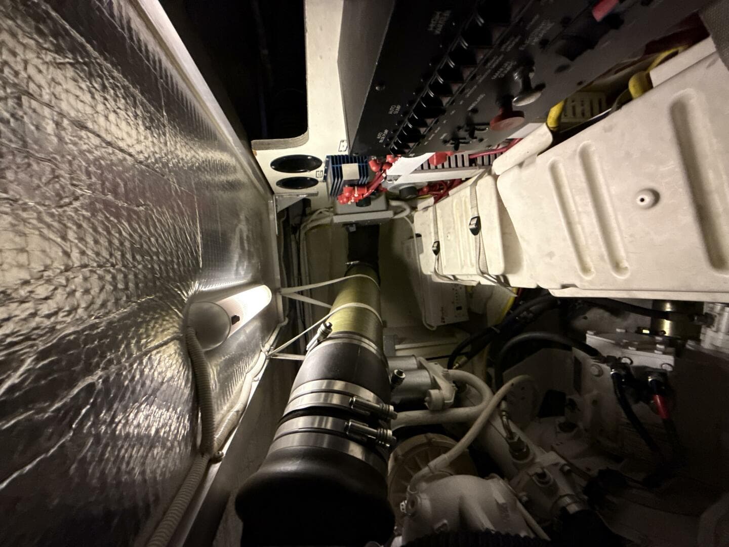 2004 Carver 460 Voyager — photo 78