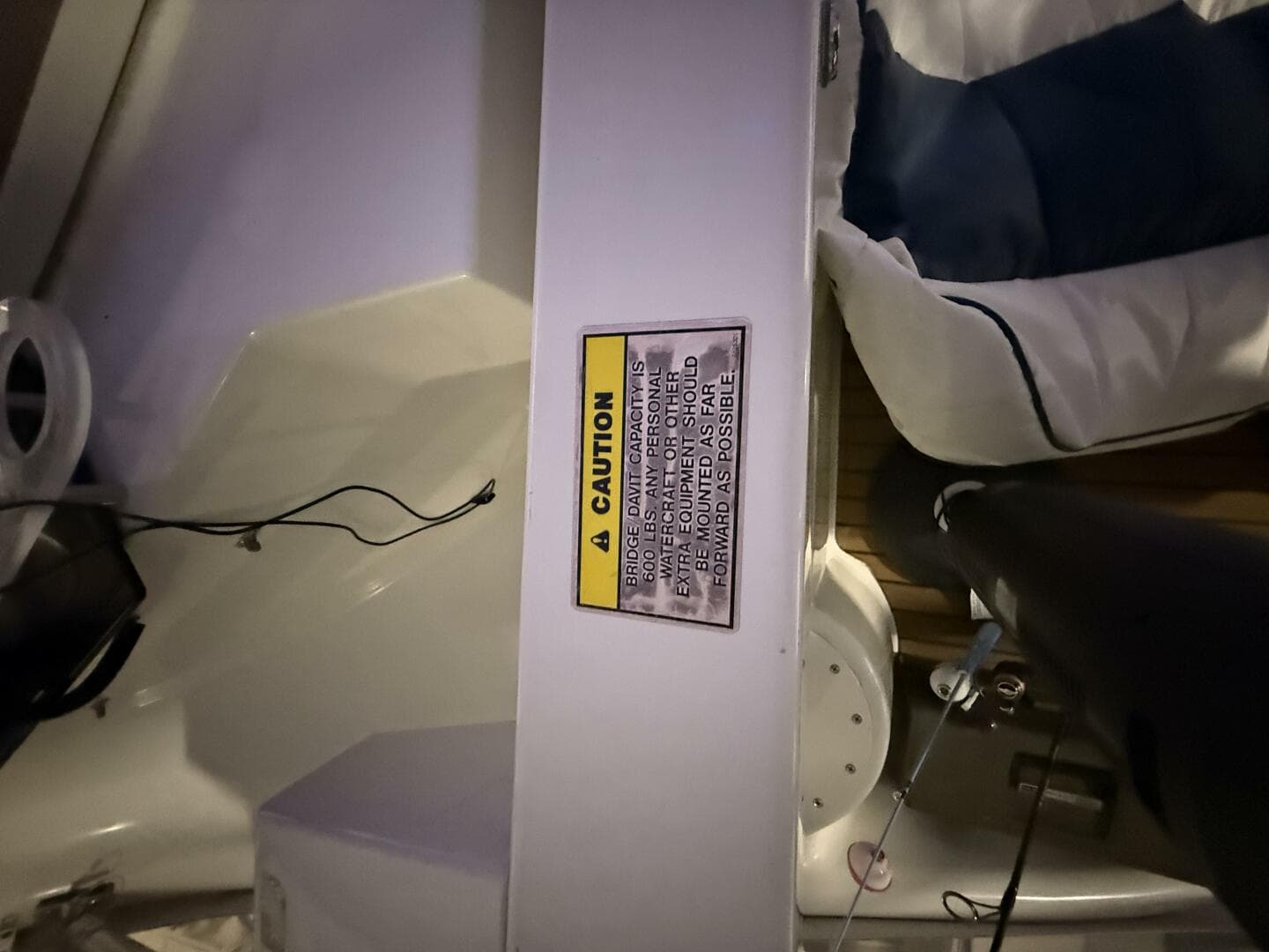 2004 Carver 460 Voyager — photo 138