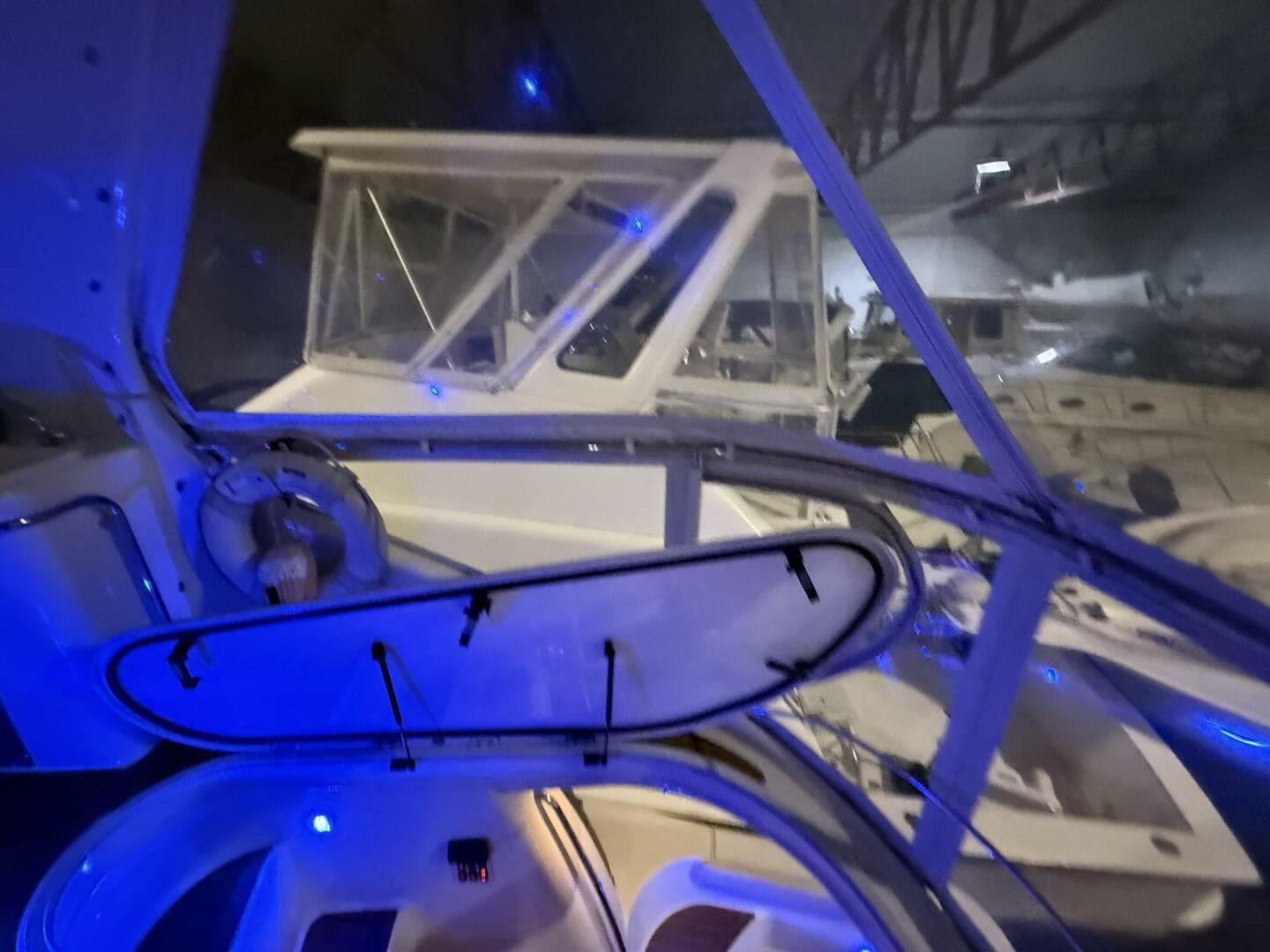 2004 Carver 460 Voyager — photo 130