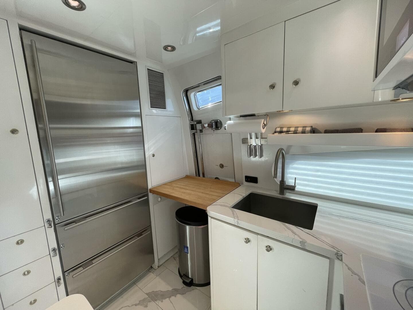 1999 Horizon 70 — photo 53