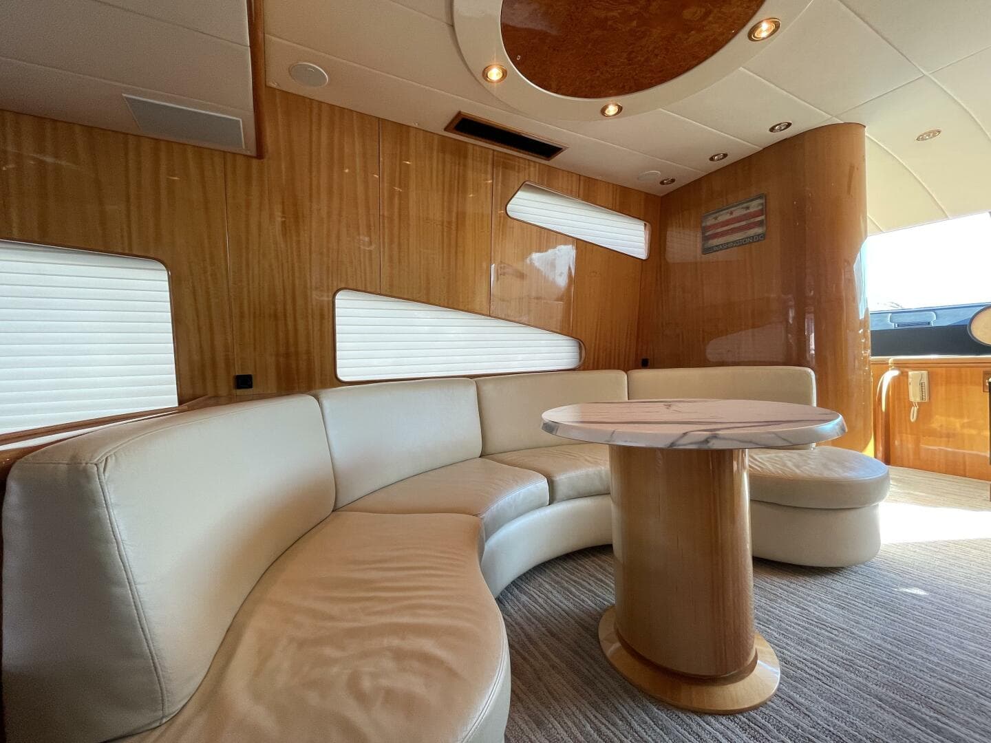 1999 Horizon 70 — photo 64