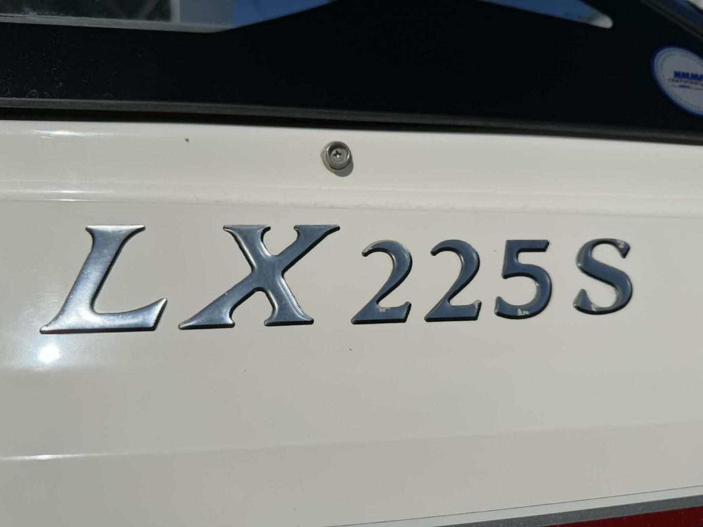 2015 Larson LX 225S IO — photo 26