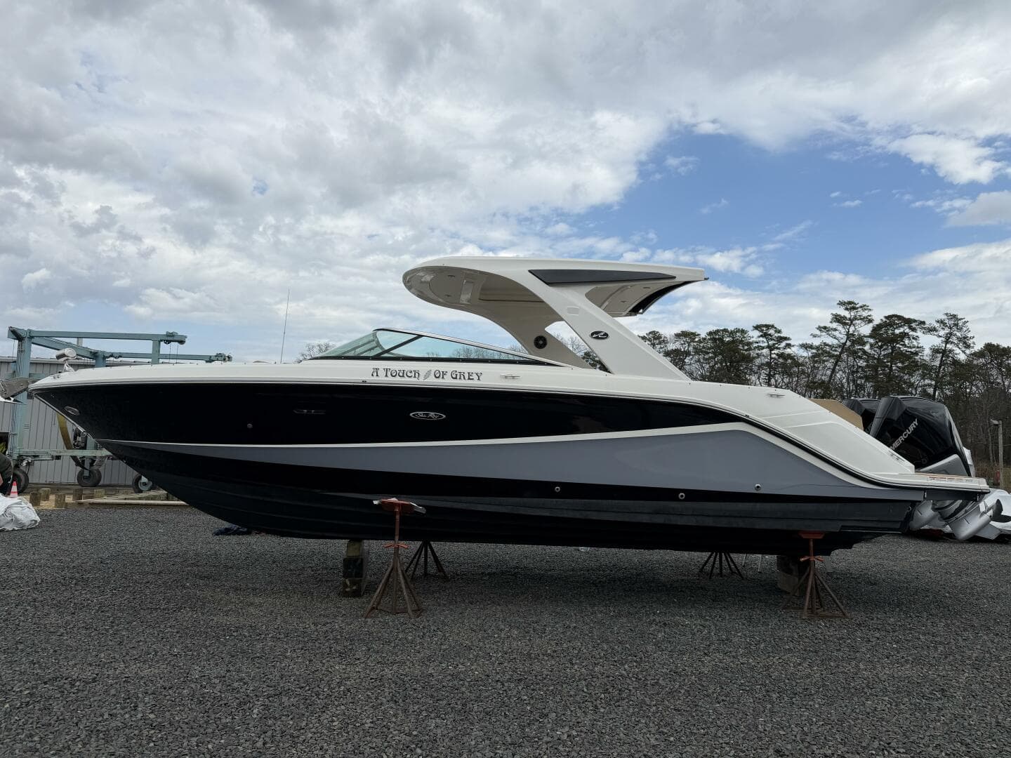 2023 Sea Ray Slx 310 OB — photo 4
