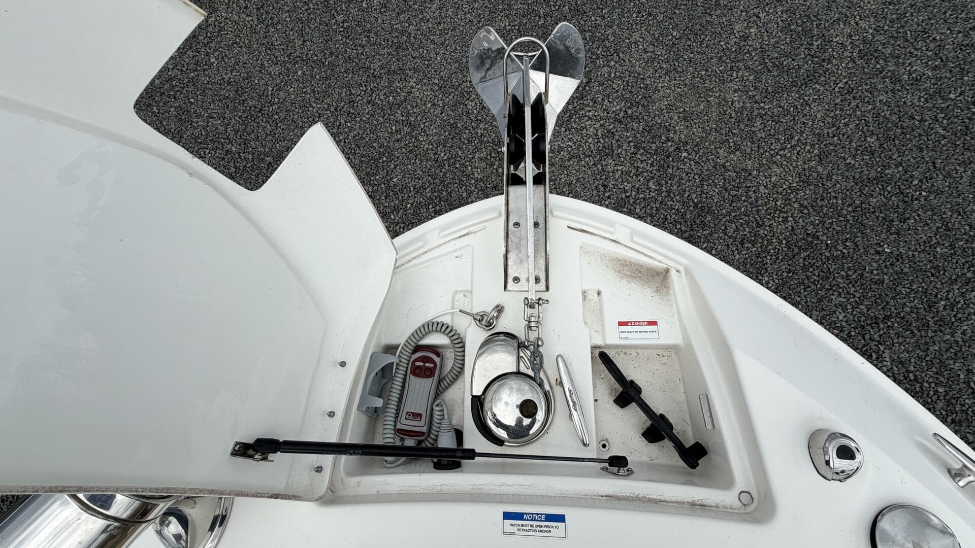 2023 Sea Ray Slx 310 OB — photo 24