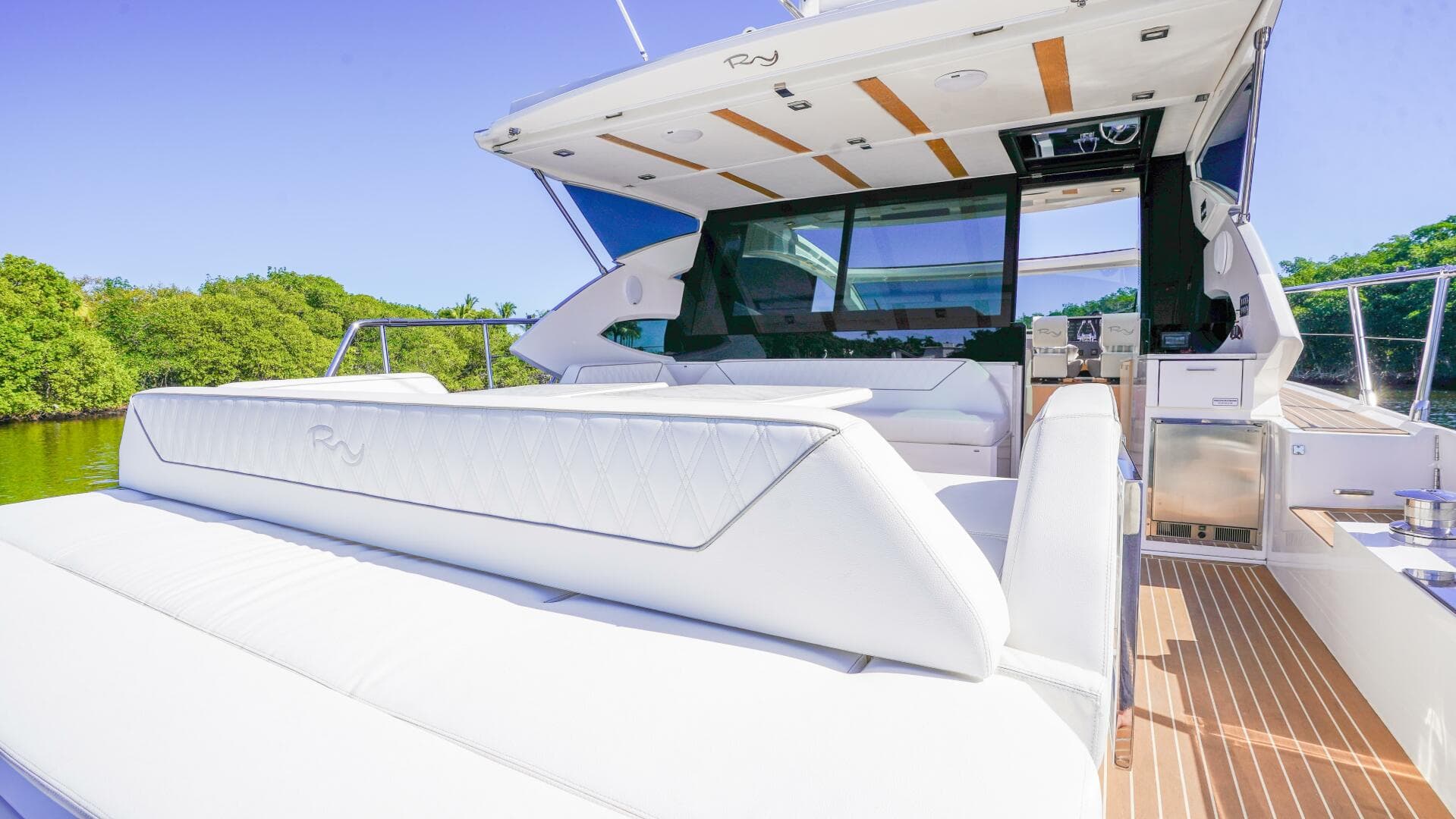 2019 Rio Yachts Colorado 56 — photo 7