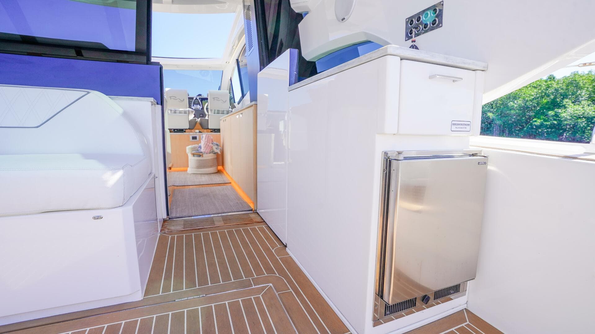 2019 Rio Yachts Colorado 56 — photo 13