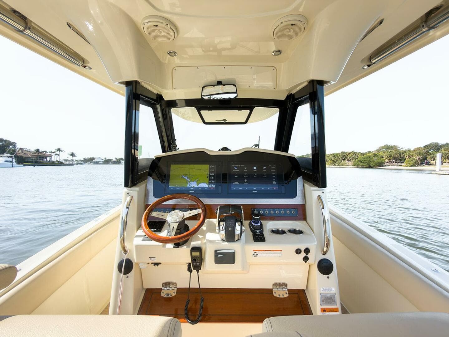 2019 Chris-Craft Catalina 30 — photo 12