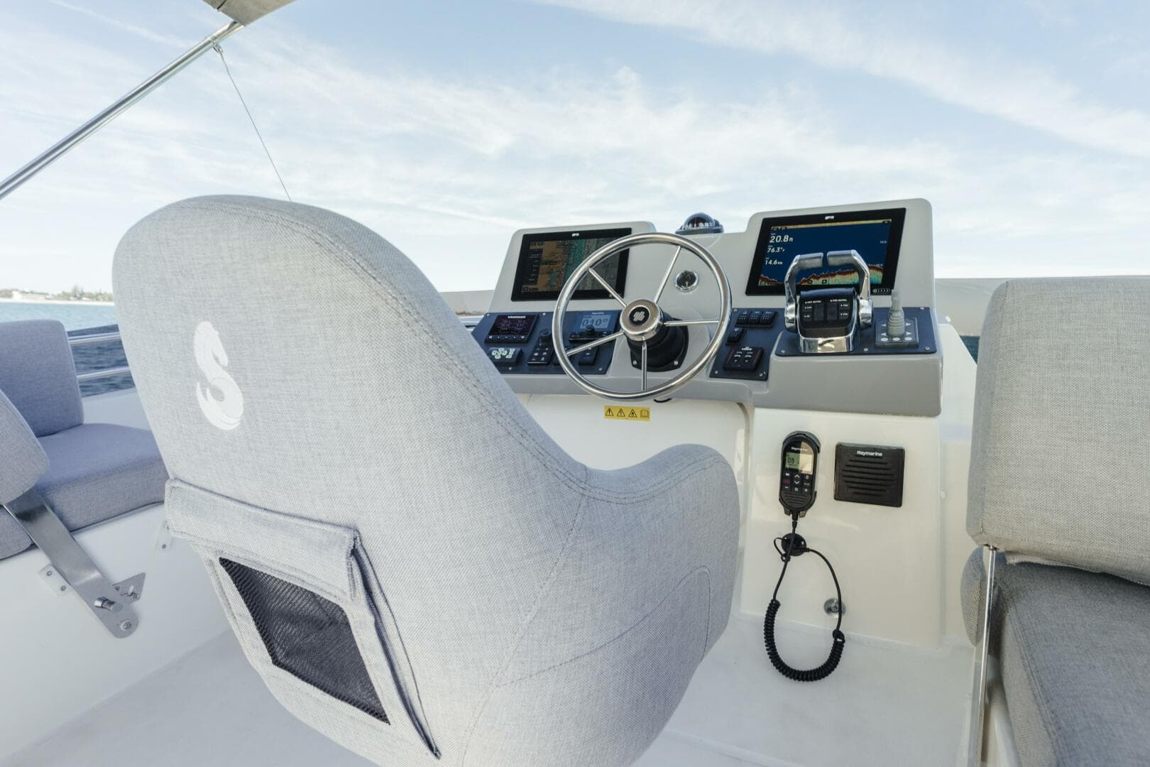 2025 Beneteau — photo 10