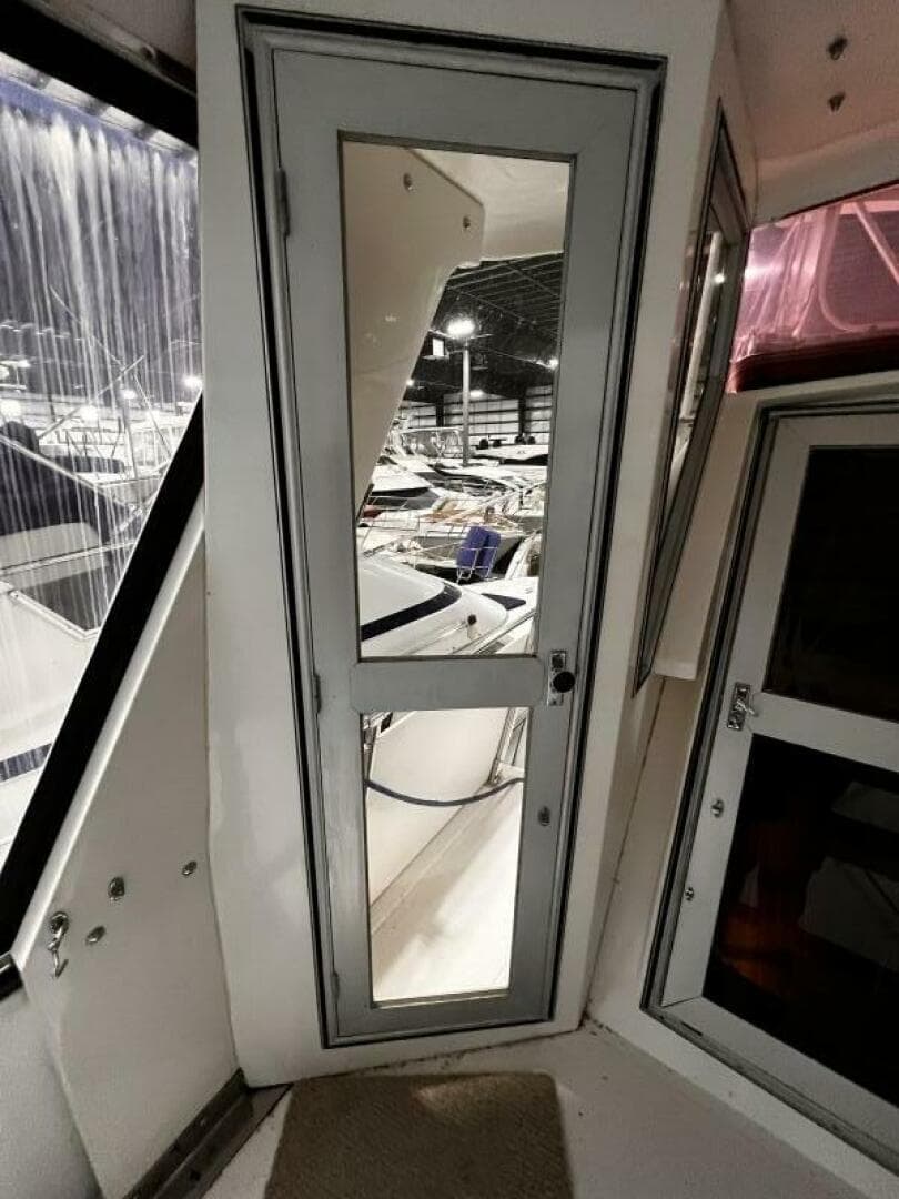 1989 Hi-Star 48 Sundeck — photo 6