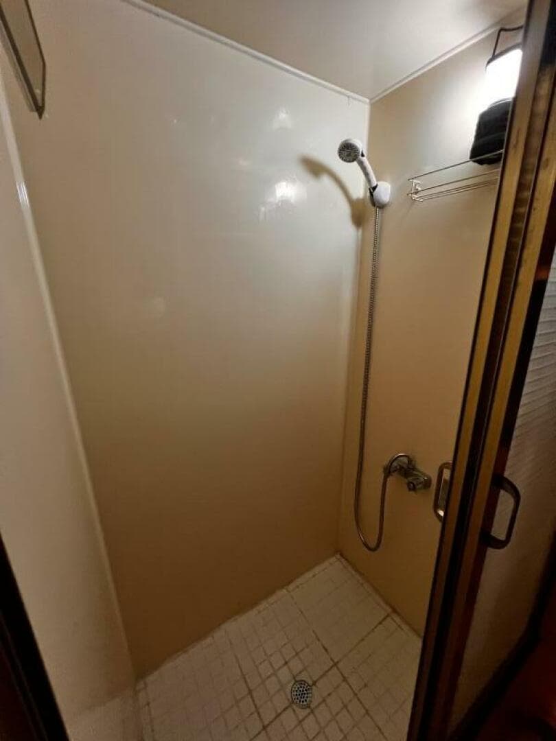 1989 Hi-Star 48 Sundeck — photo 48