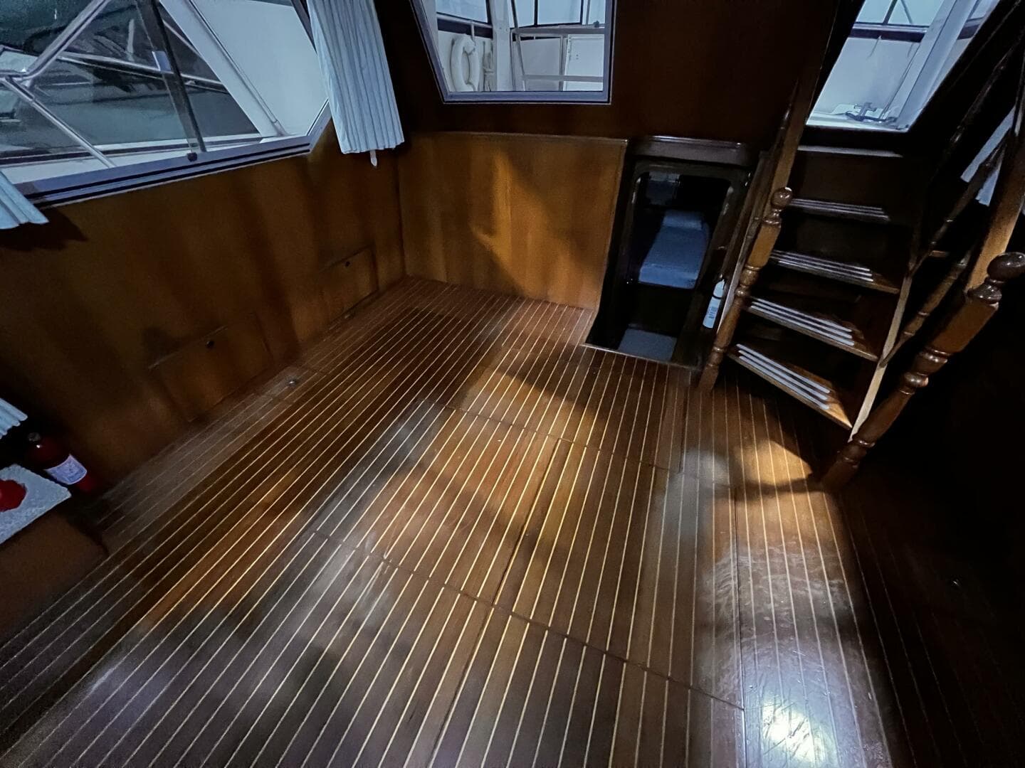 1989 Hi-Star 48 Sundeck — photo 16