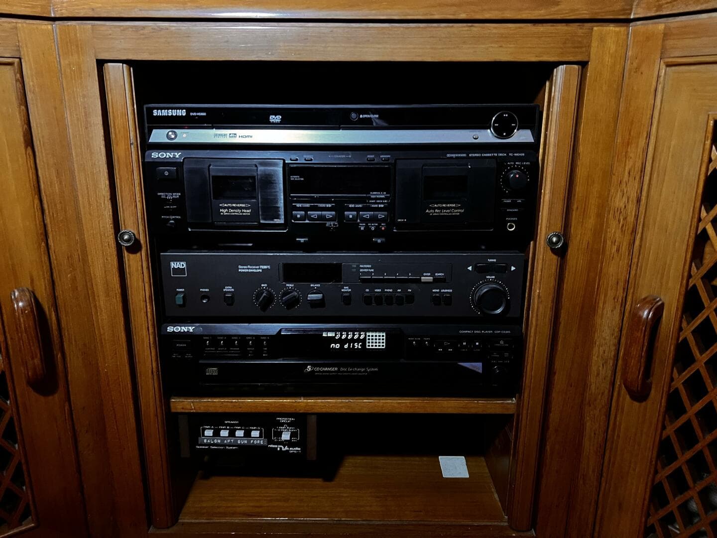 1989 Hi-Star 48 Sundeck — photo 24