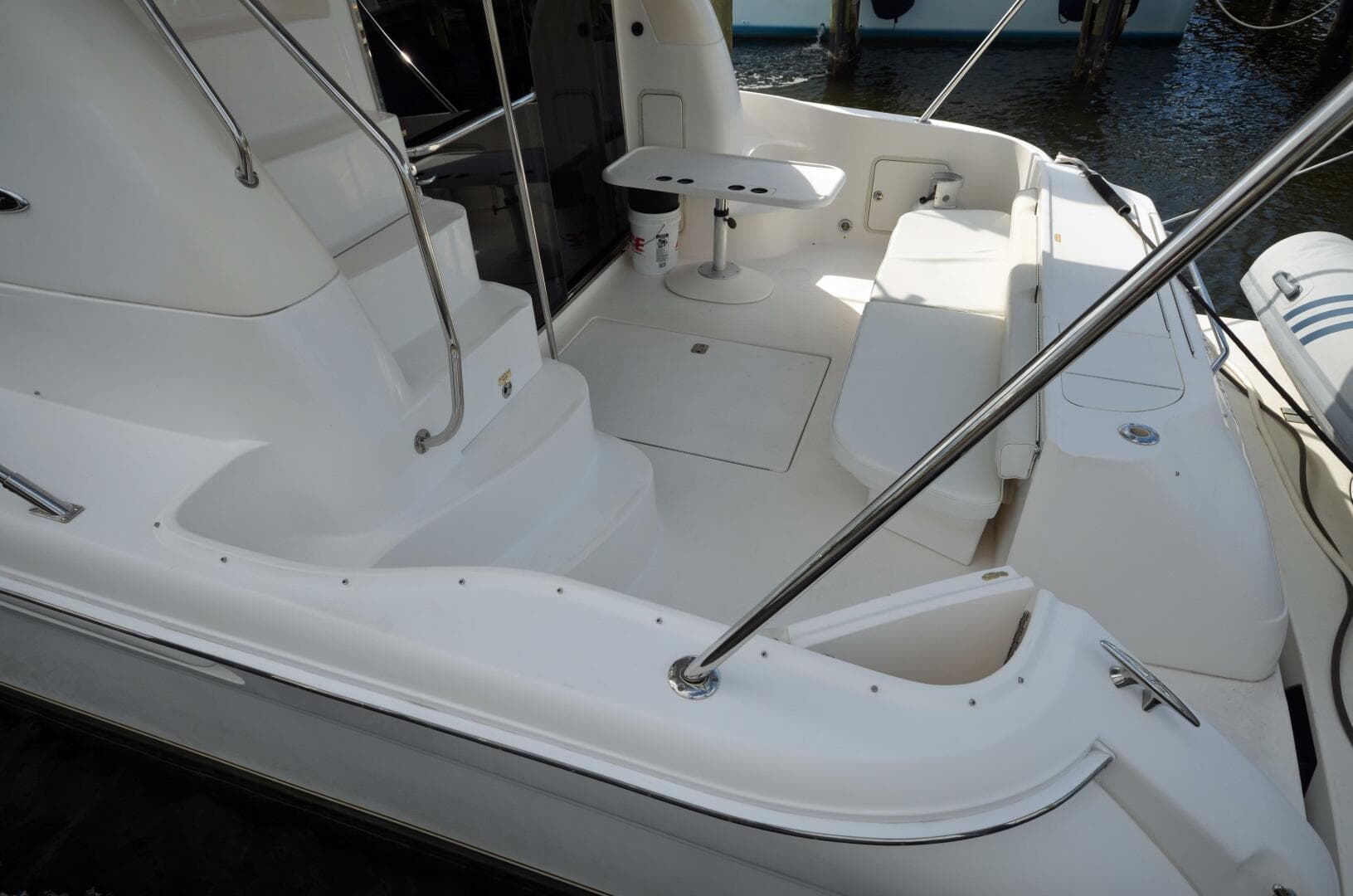 2002 Sea Ray 480 Sedan Bridge — photo 28