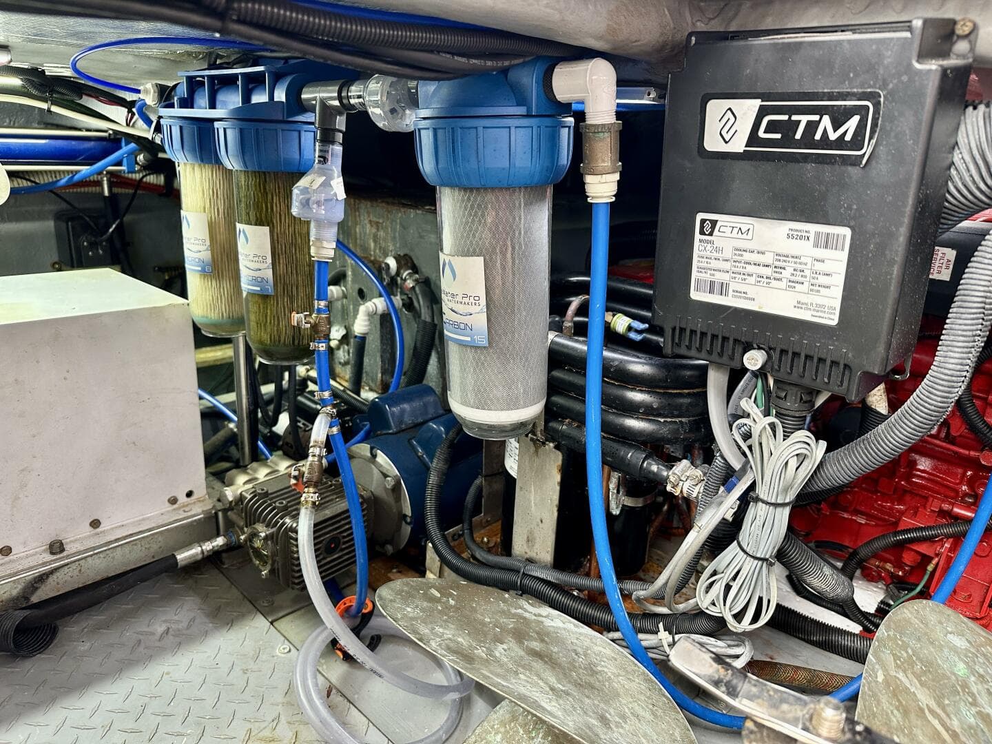 2002 Sea Ray 480 Sedan Bridge — photo 59