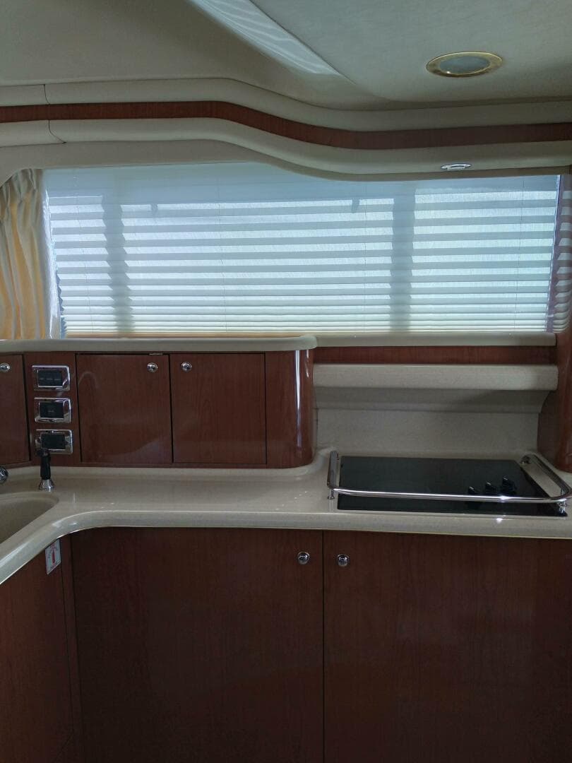 2002 Sea Ray 480 Sedan Bridge — photo 37