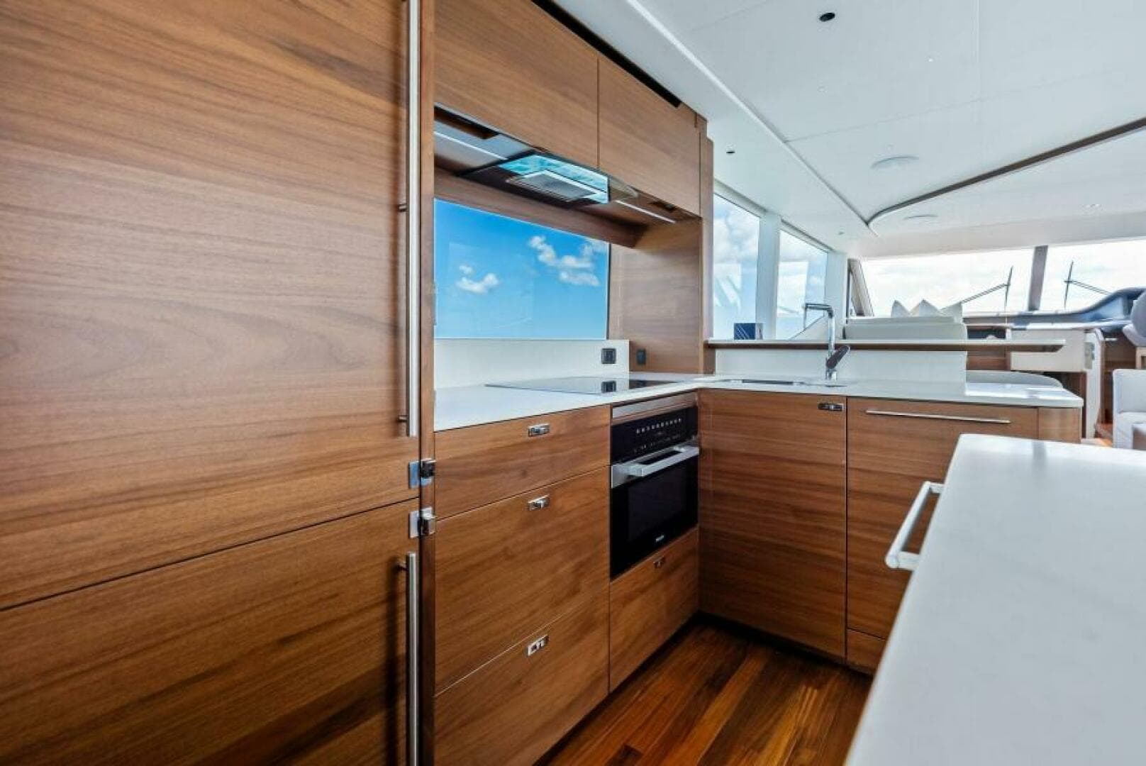 2024 Princess Y72 — photo 55