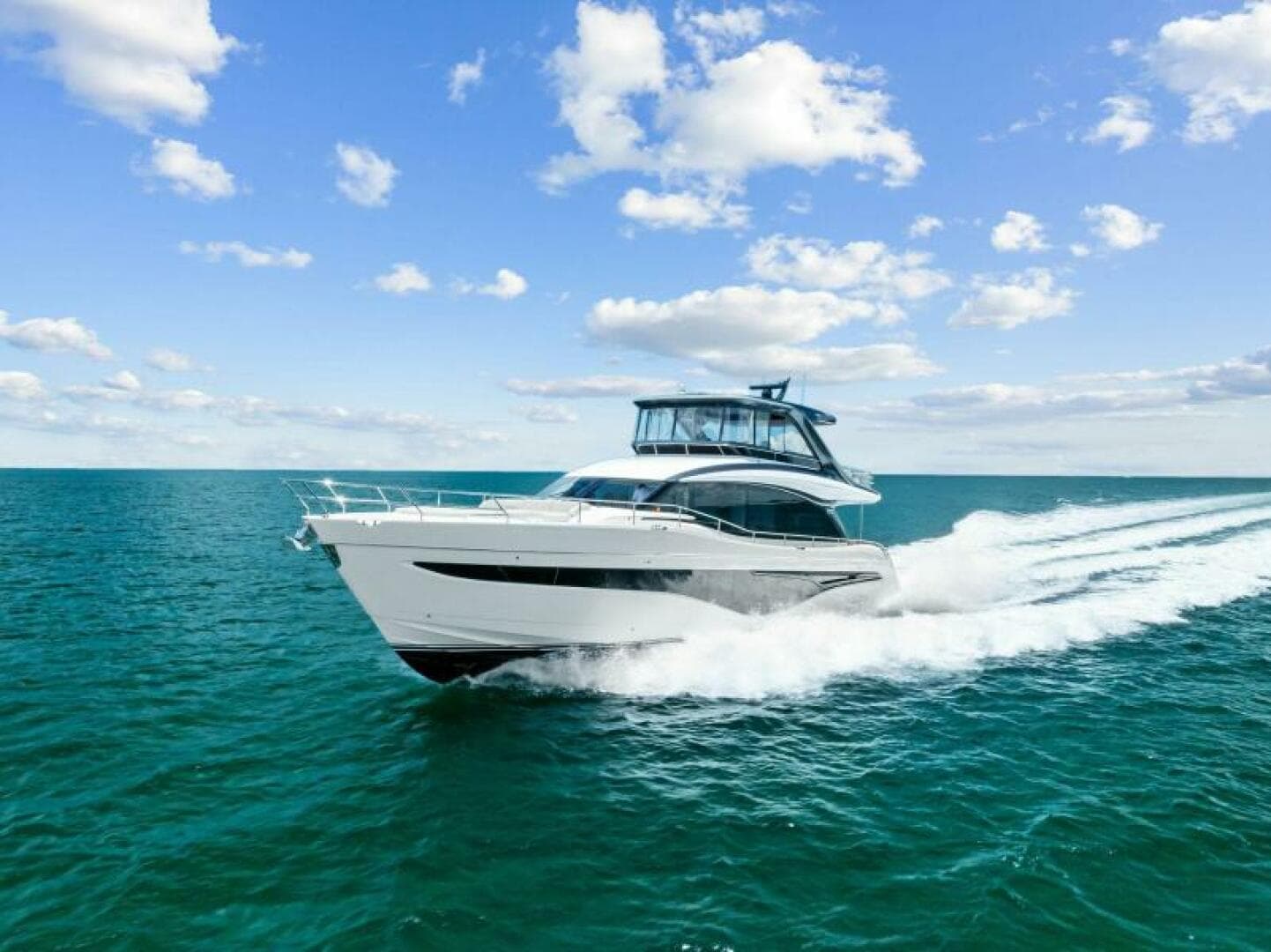 2024 Princess Y72 — photo 16