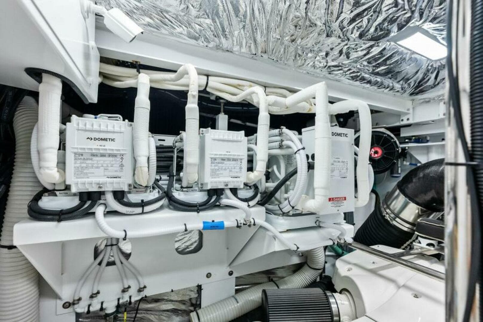 2024 Princess Y72 — photo 104