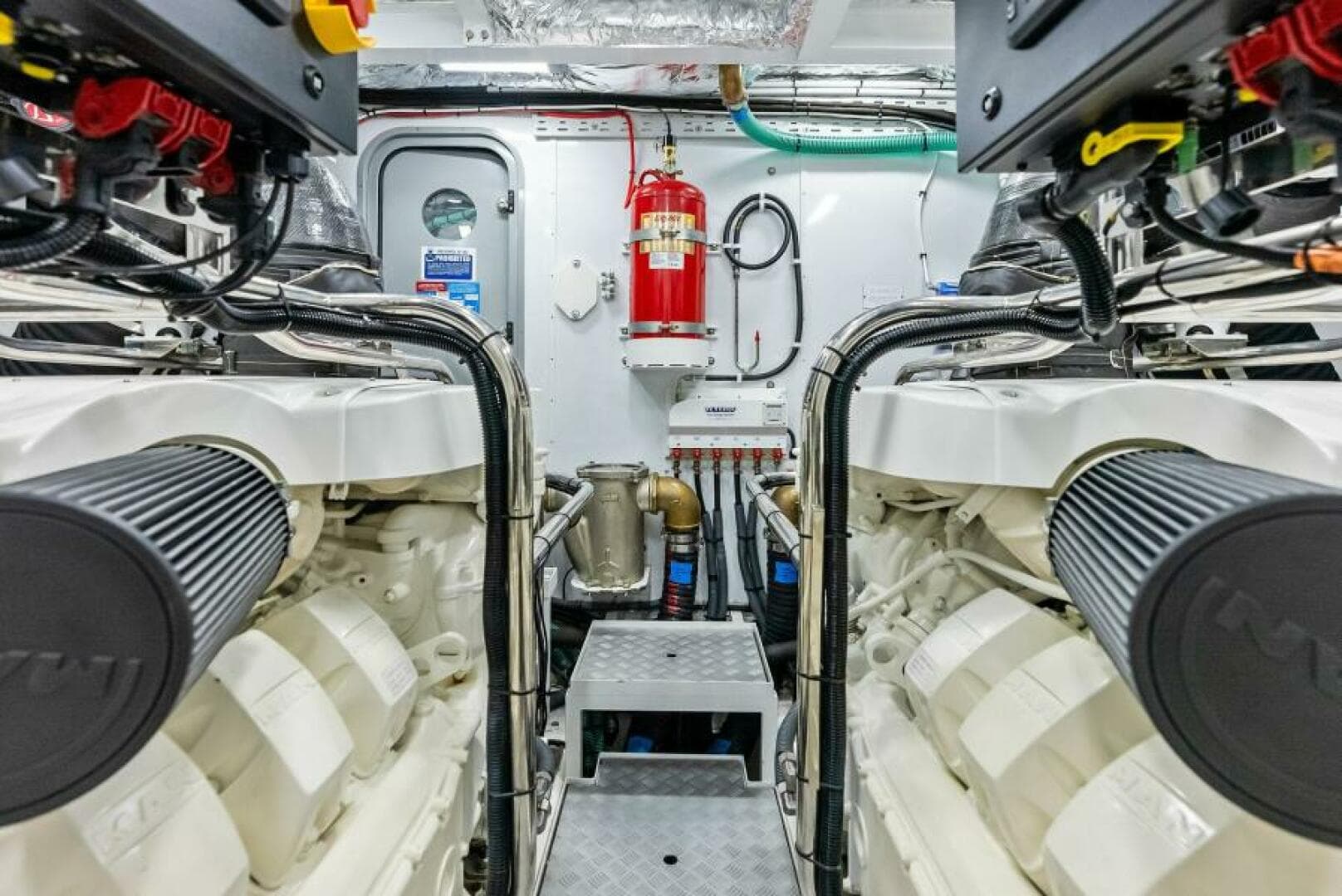 2024 Princess Y72 — photo 102